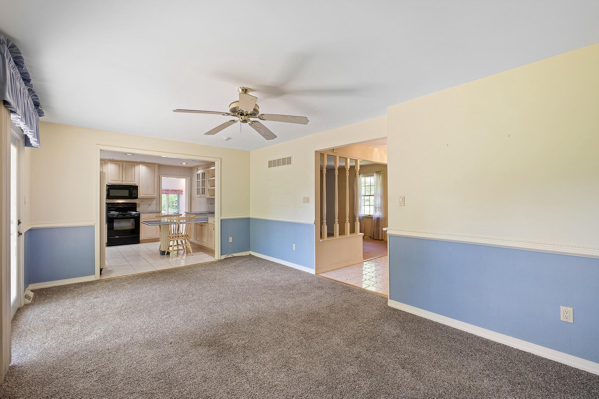 ROLLING MEADOWS - Residential