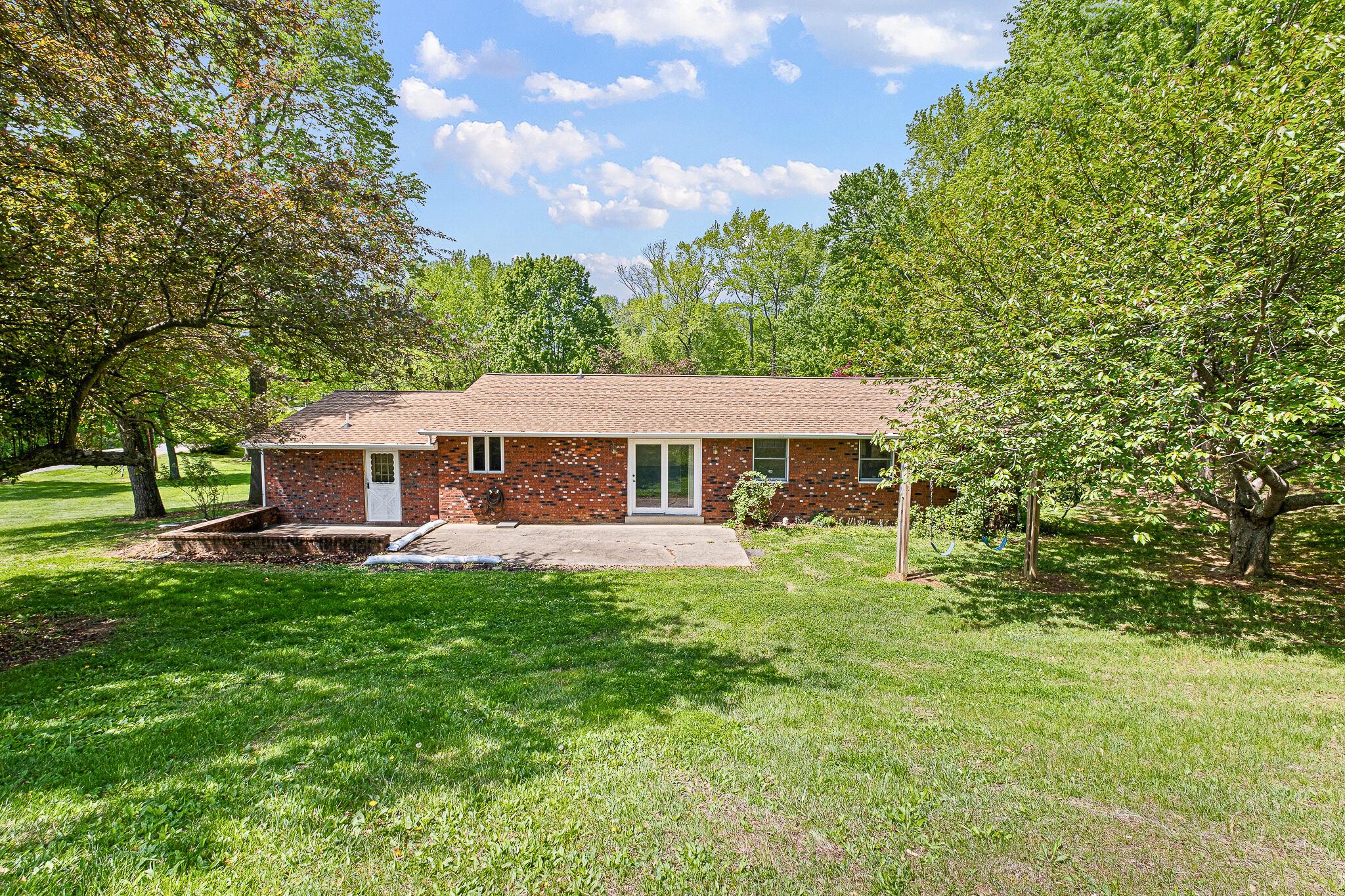 ROLLING MEADOWS - Residential