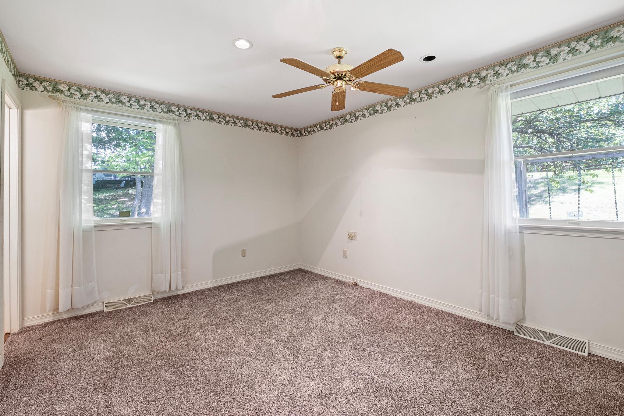 ROLLING MEADOWS - Residential