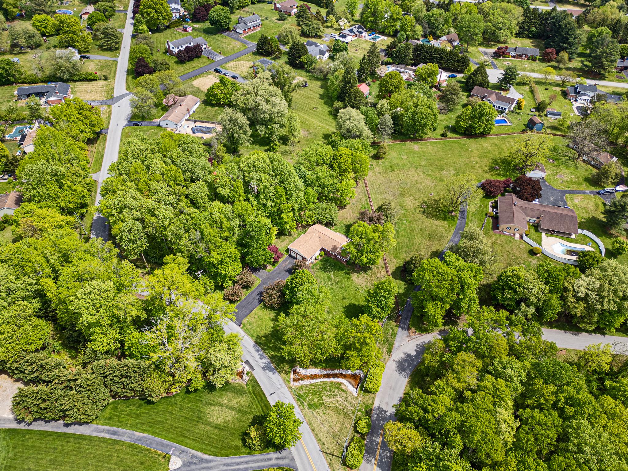 ROLLING MEADOWS - Residential
