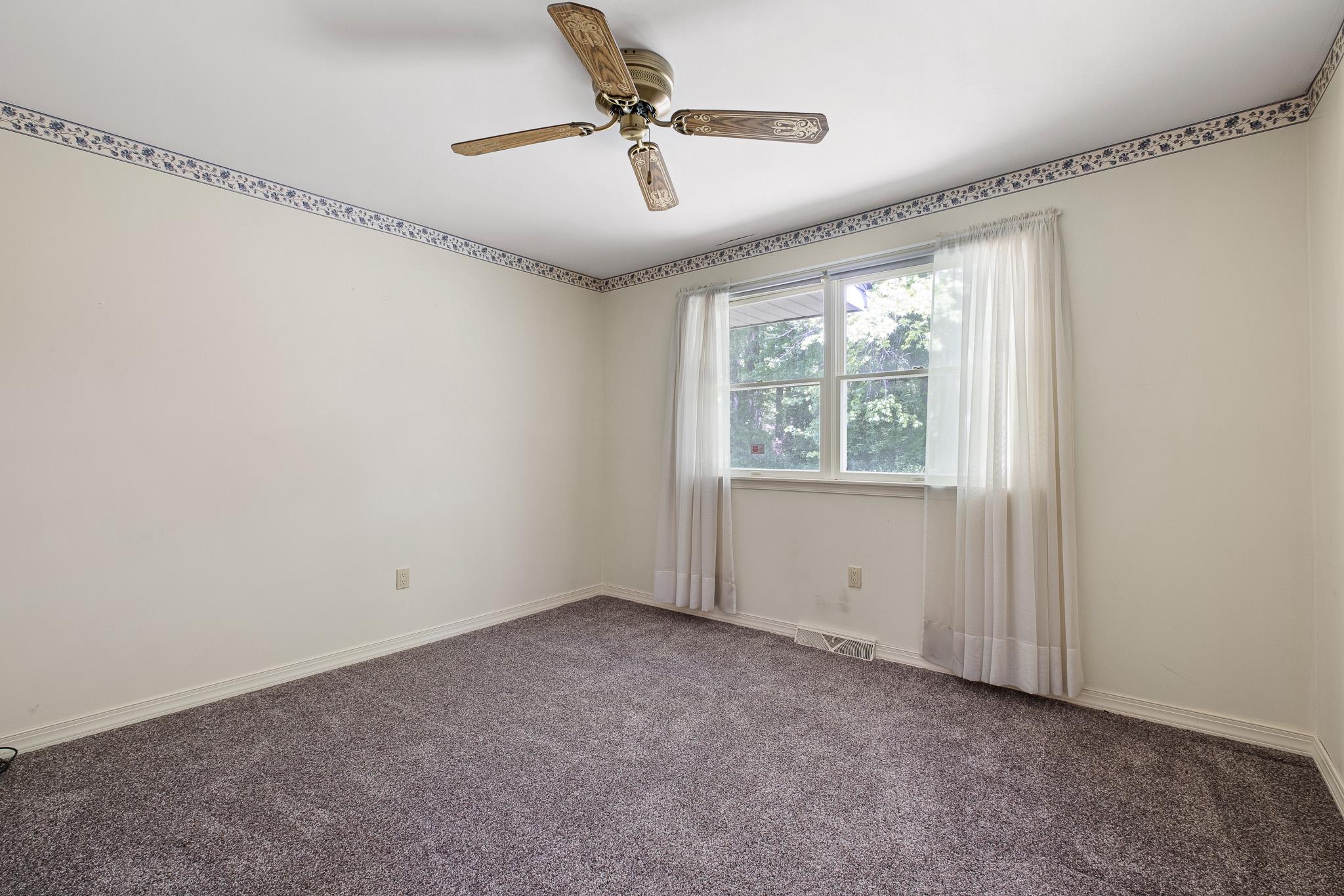 ROLLING MEADOWS - Residential