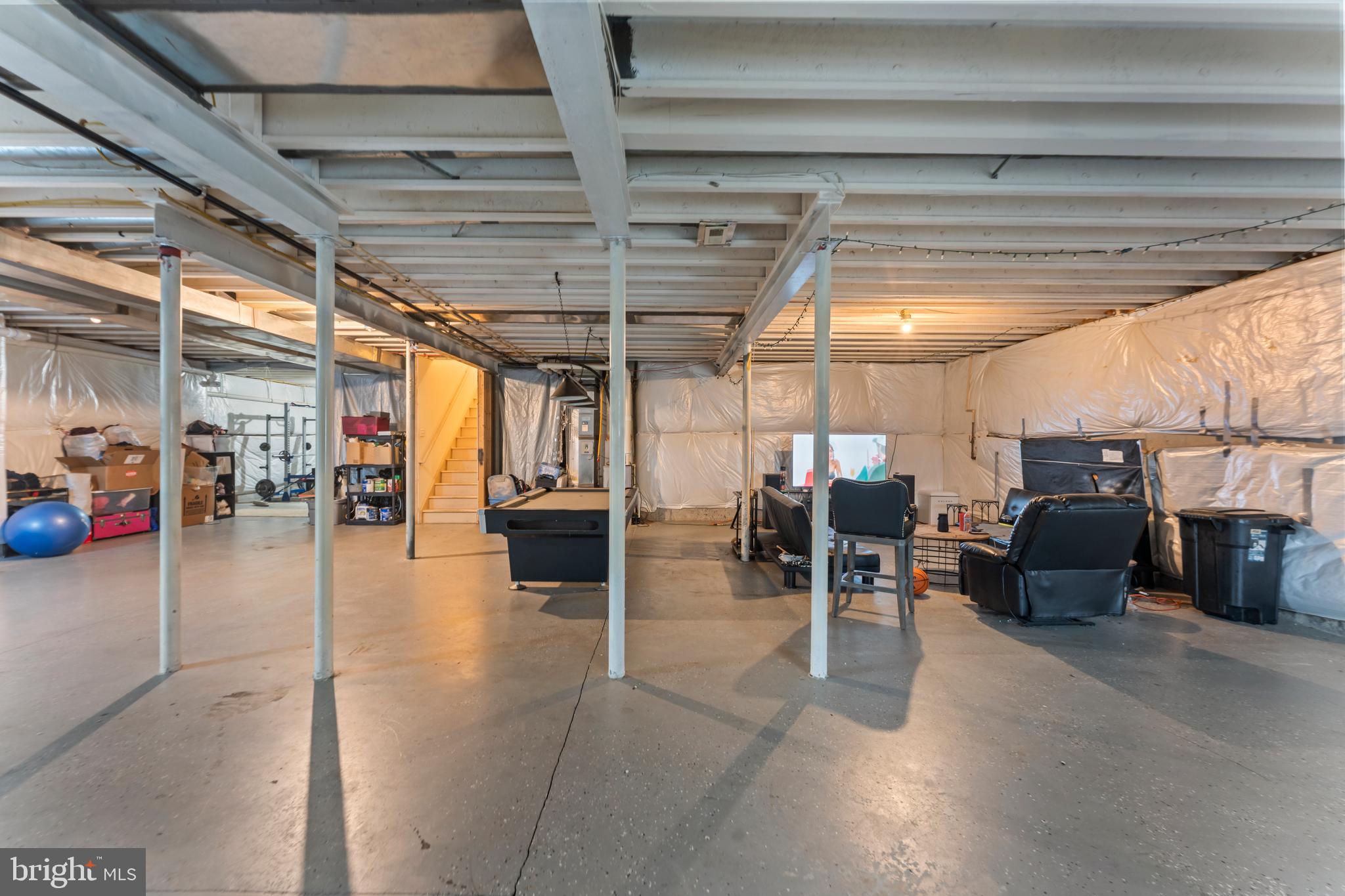 PONDS AT WILLOW GROV - Residential