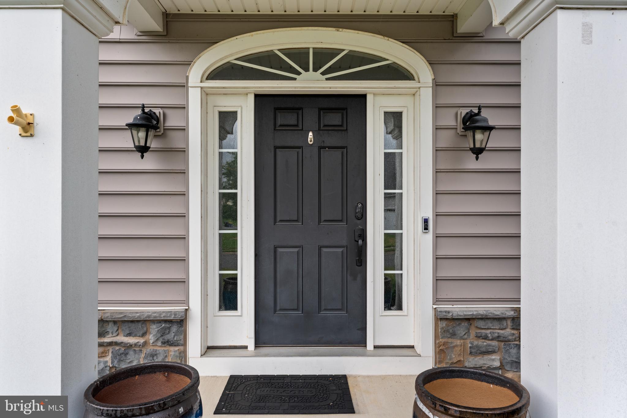 124 REDMOND LANE