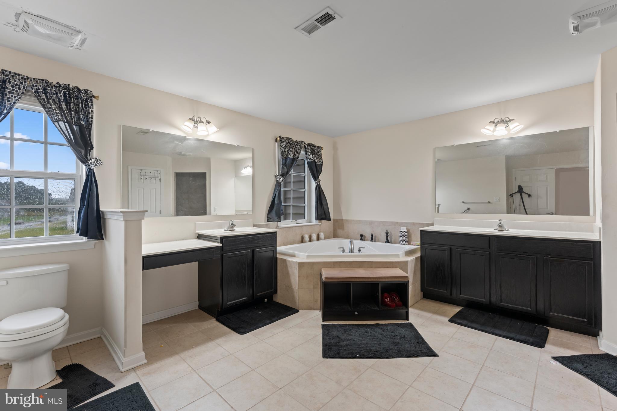 PONDS AT WILLOW GROV - Residential