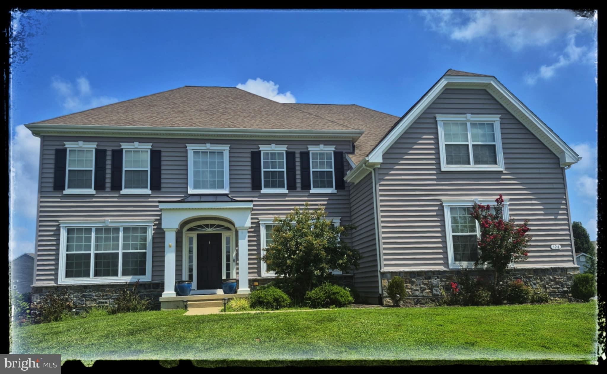 124 REDMOND LANE