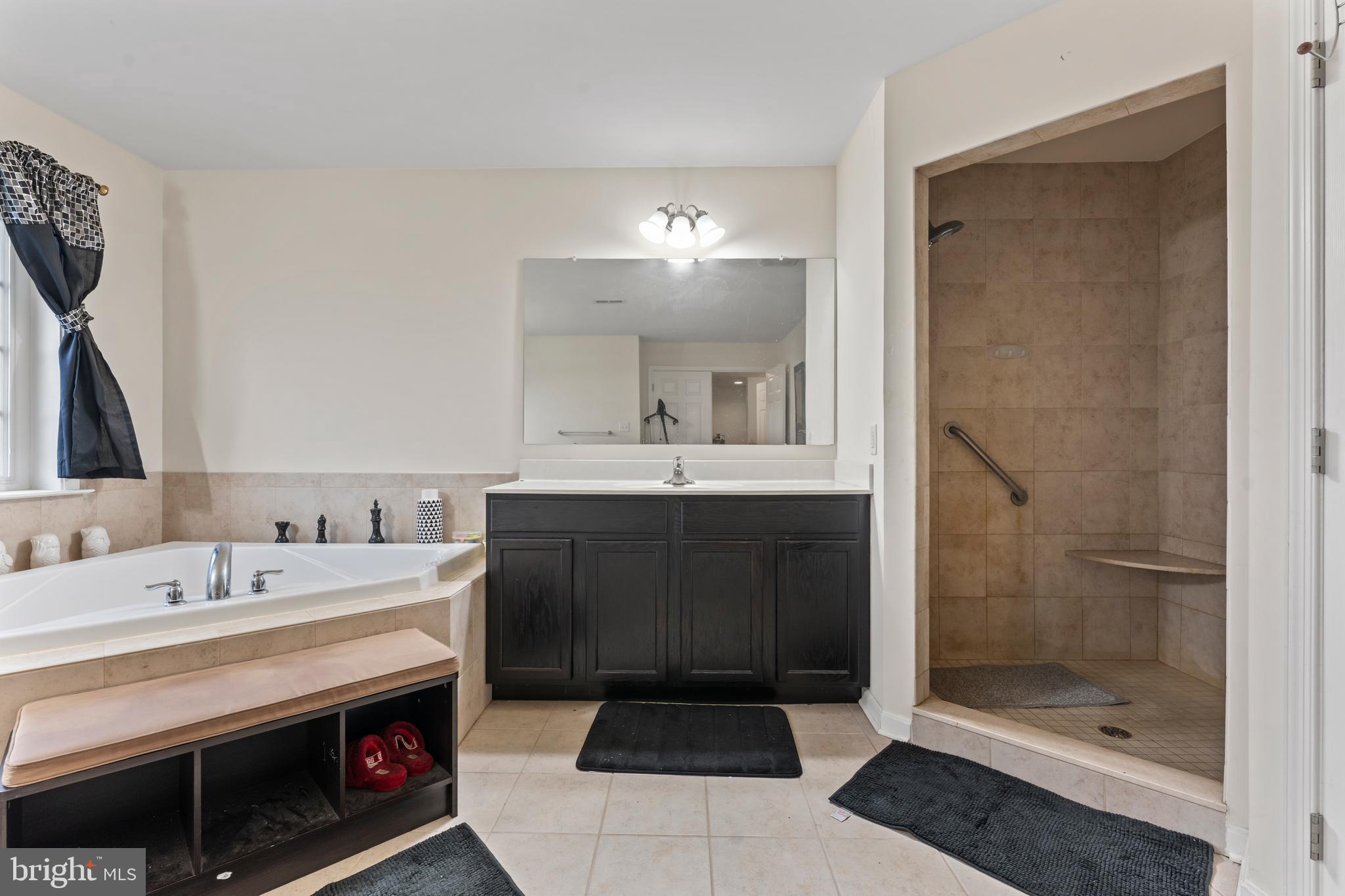 PONDS AT WILLOW GROV - Residential