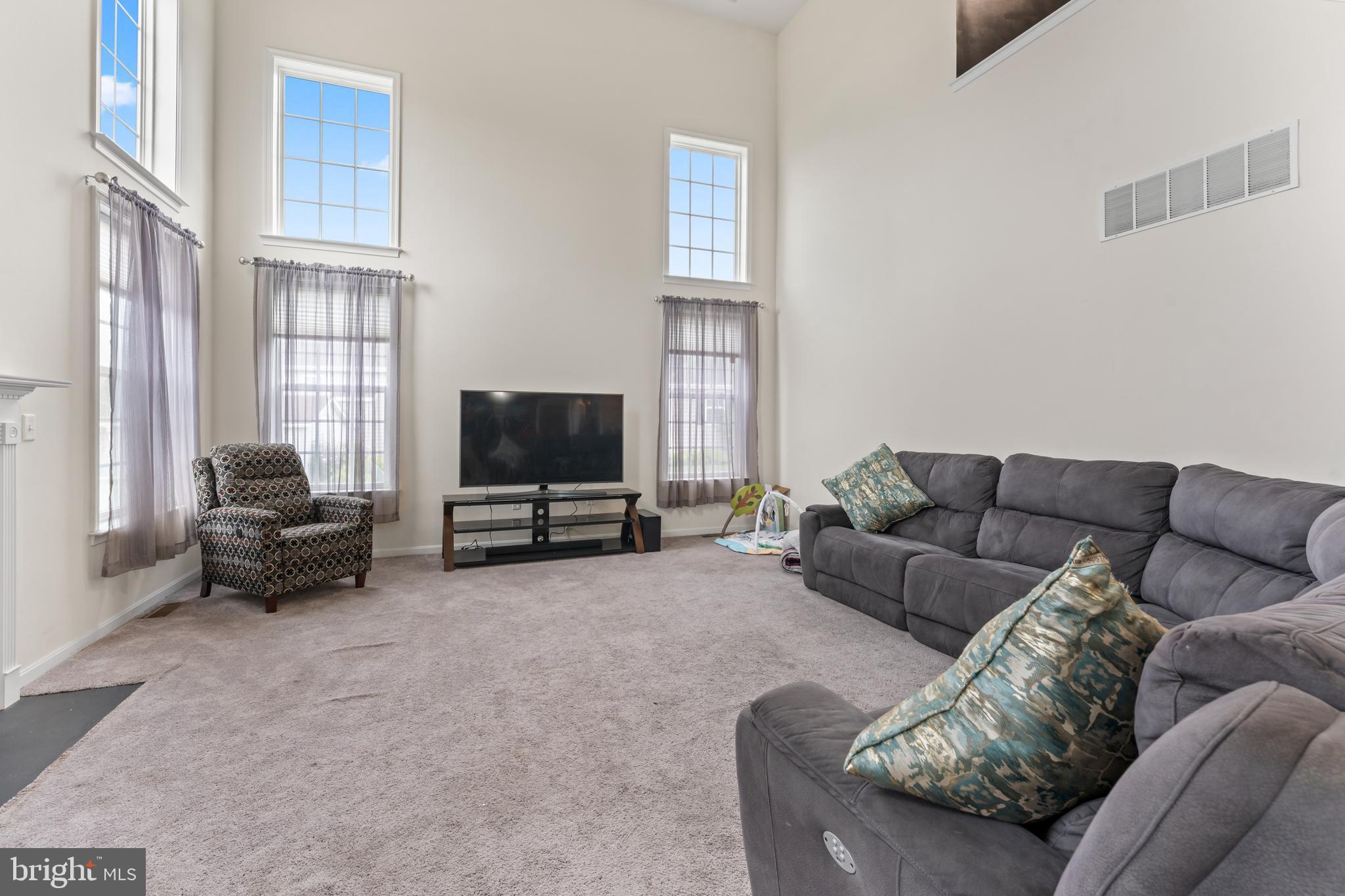 PONDS AT WILLOW GROV - Residential