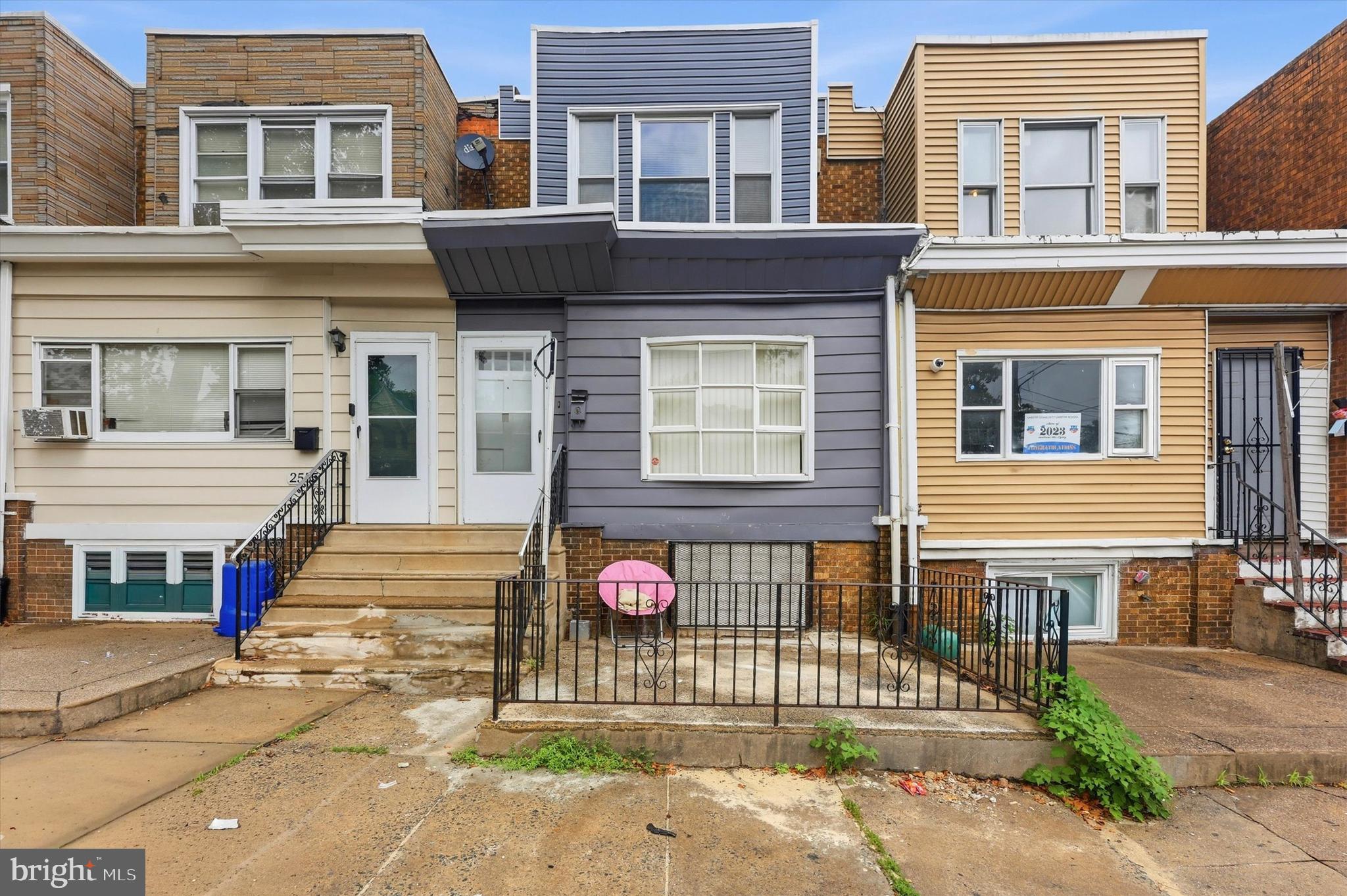 2557 S 61ST STREET
