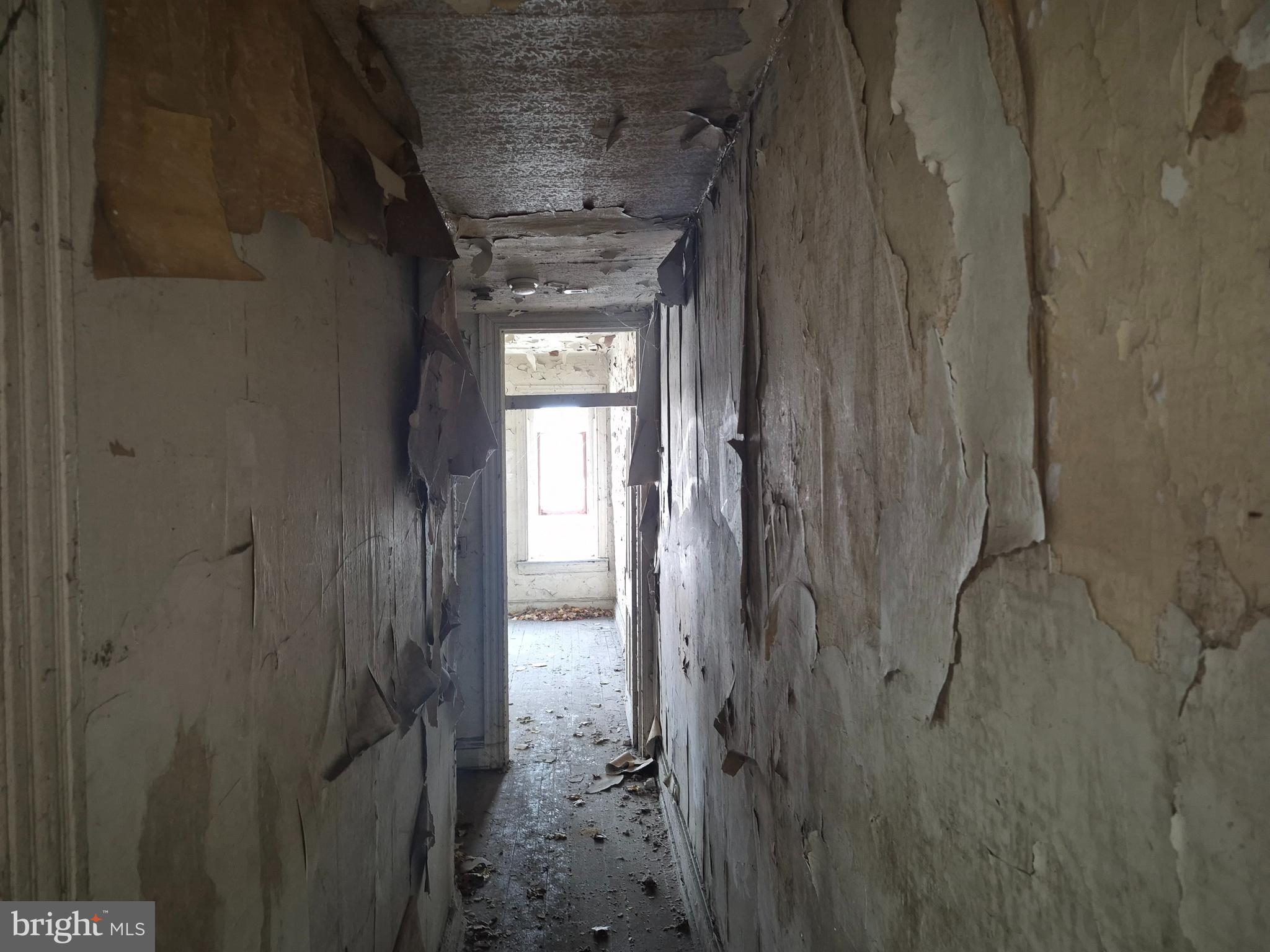 MIDTOWN EDMONDSON - Residential