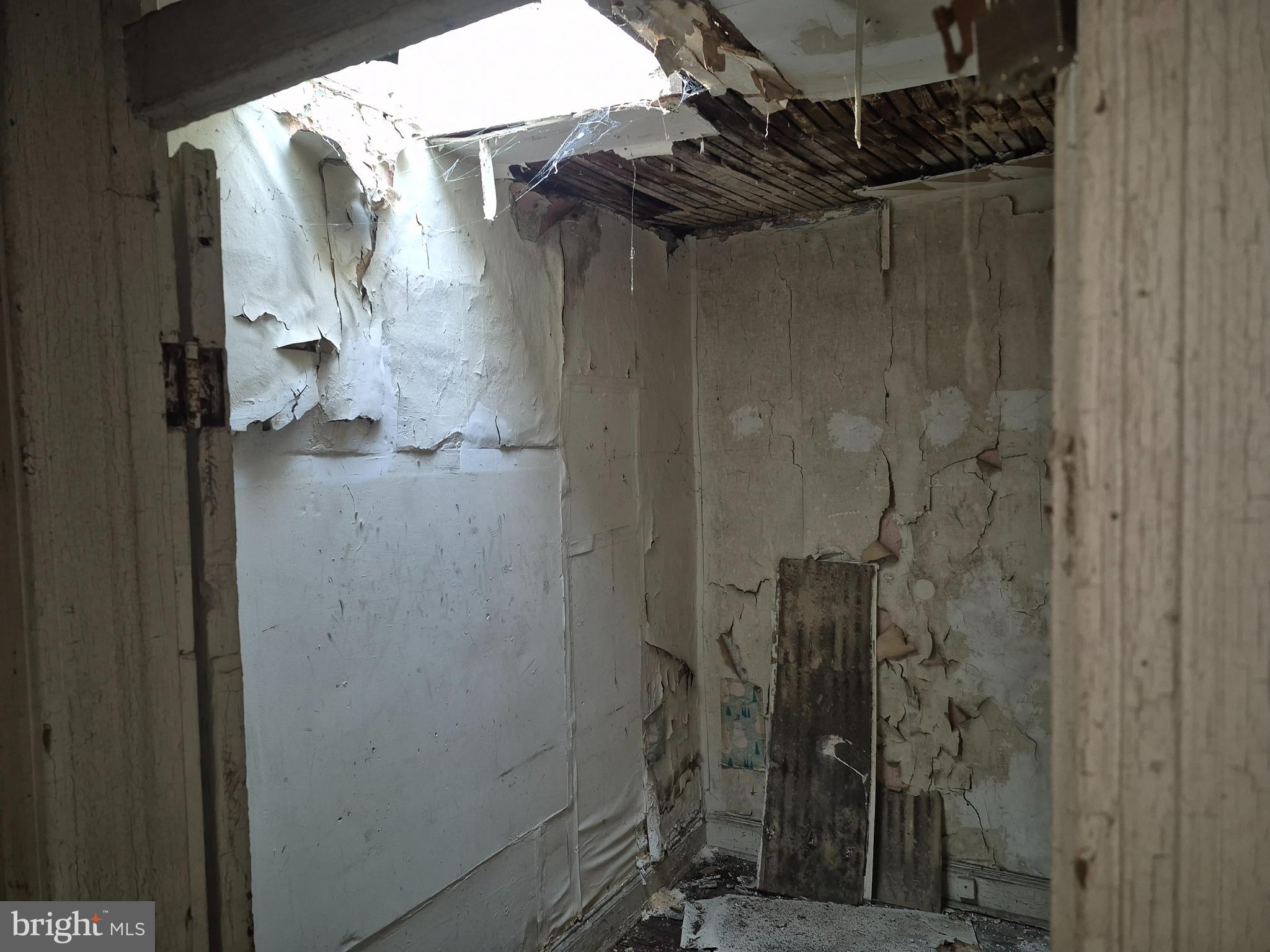 MIDTOWN EDMONDSON - Residential