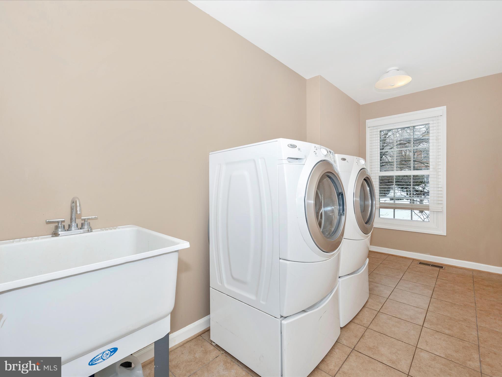 STONEBRIDGE - Residential