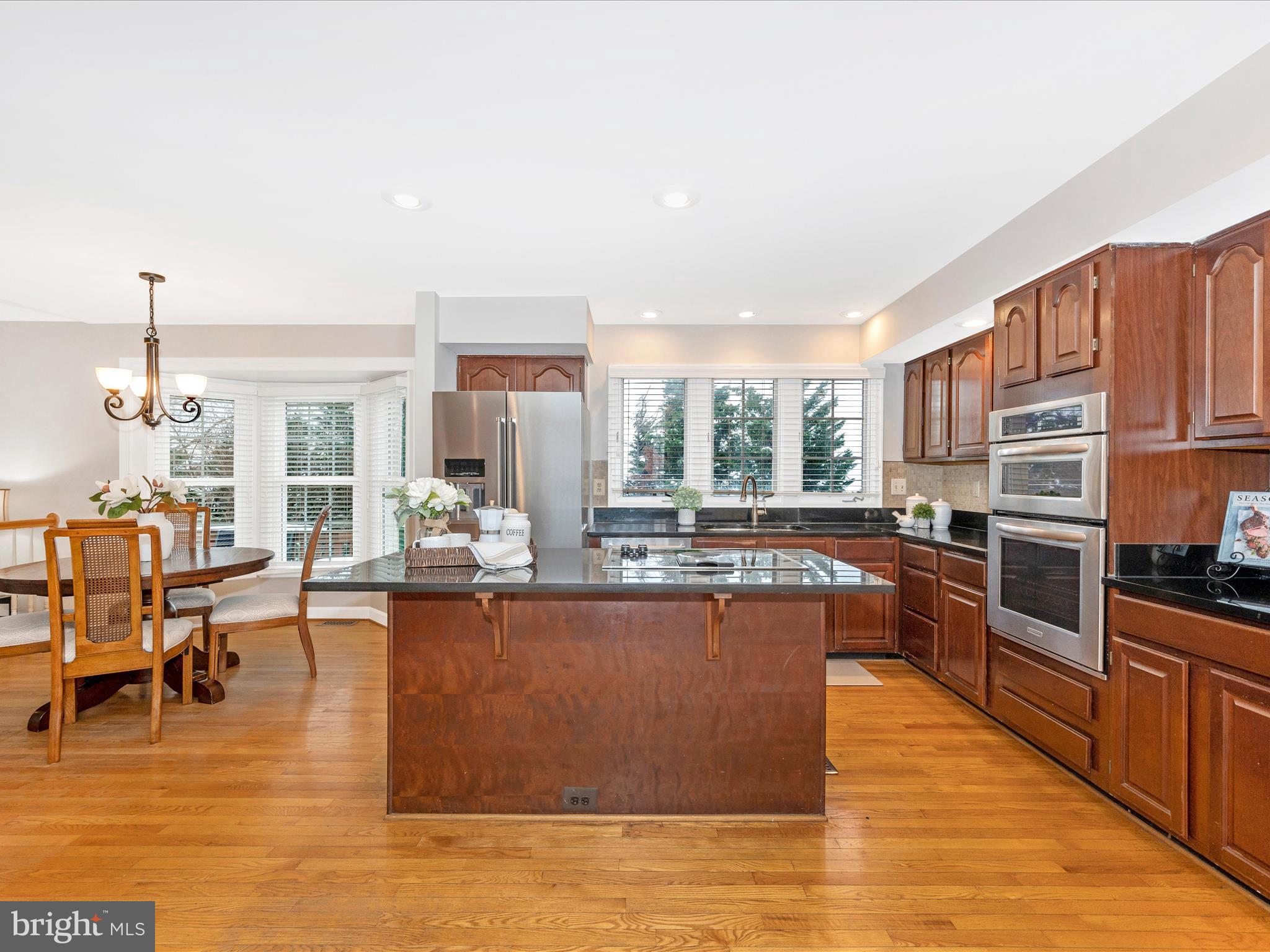 STONEBRIDGE - Residential