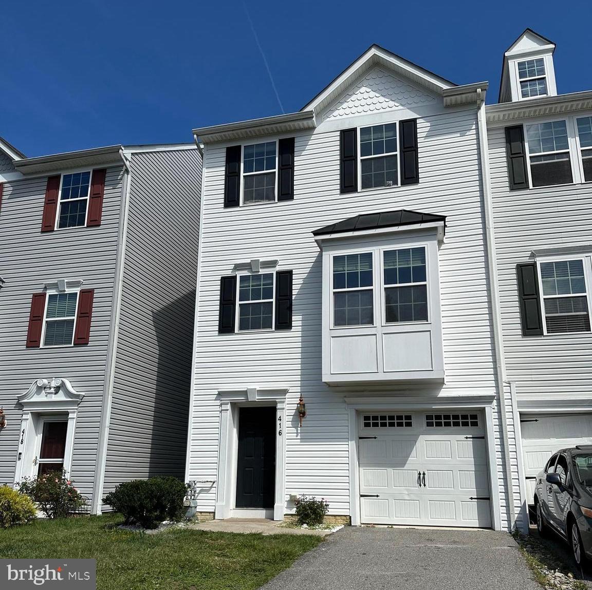 ASHBY COMMONS - Residential Lease