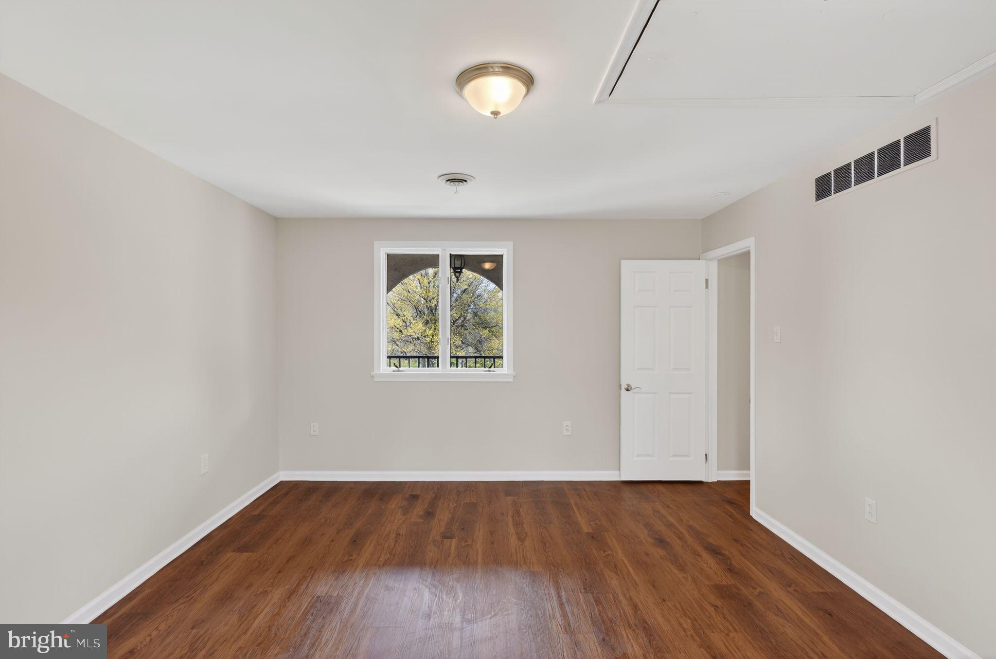 LIMERICK CTR - Residential