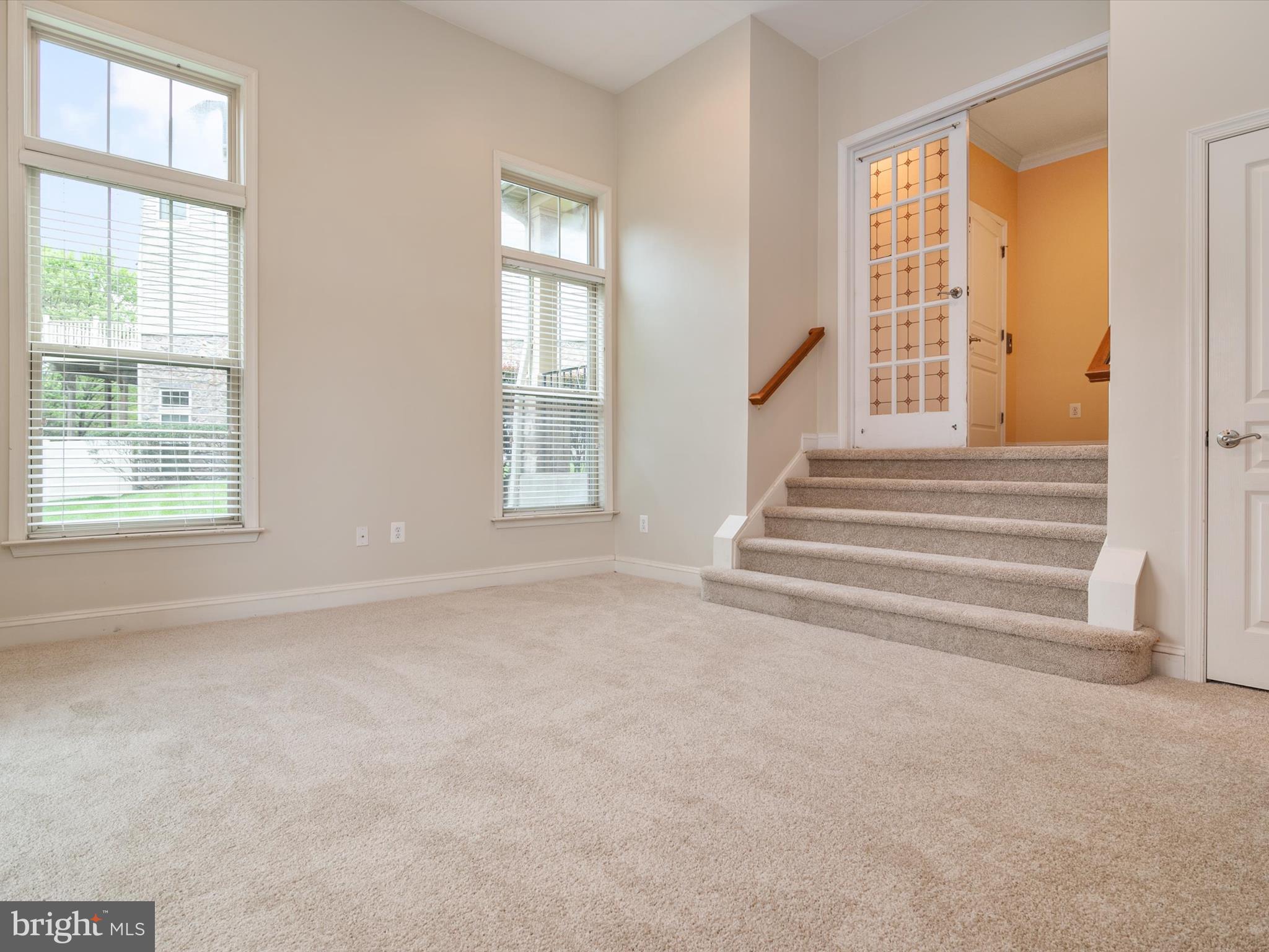 CROFTON VALLEY - Residential