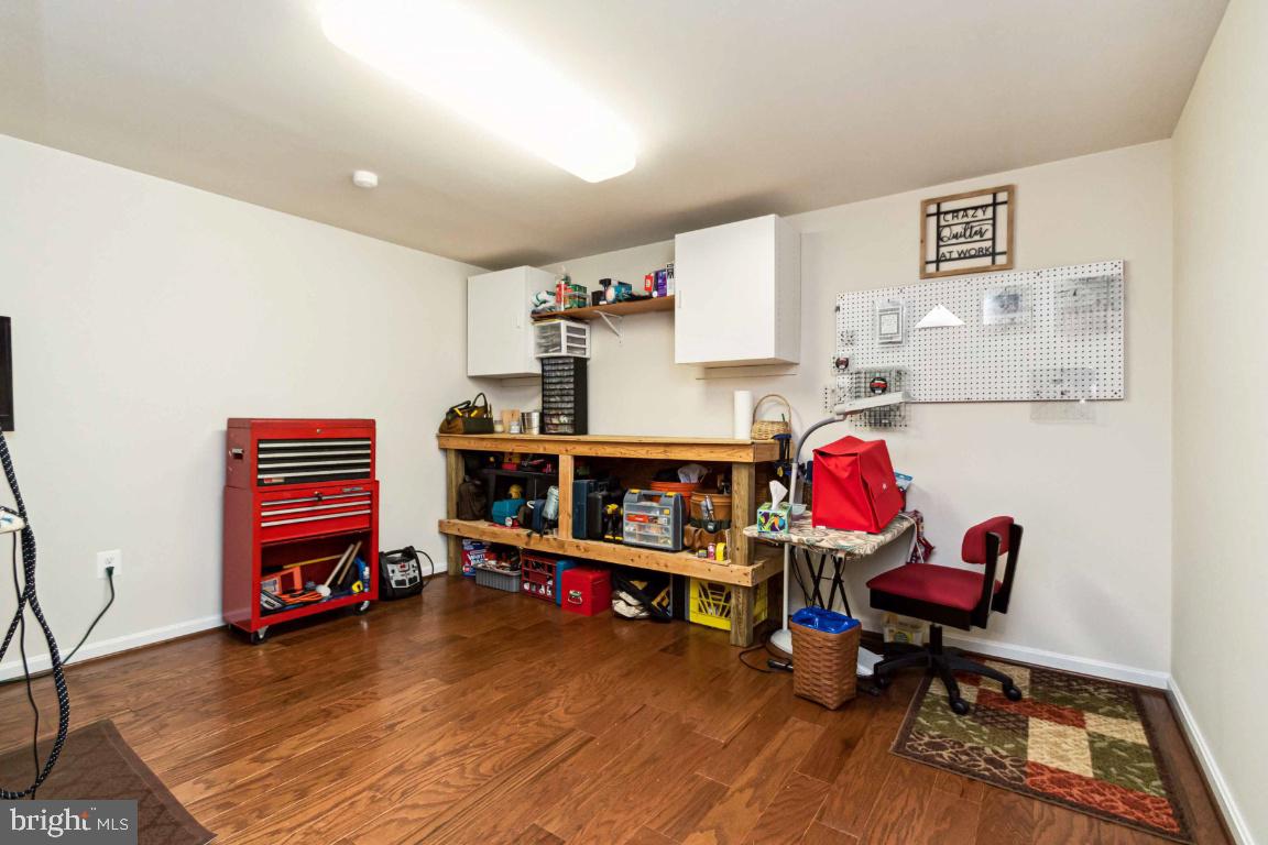 ROCKY RUN ESTATES - Residential