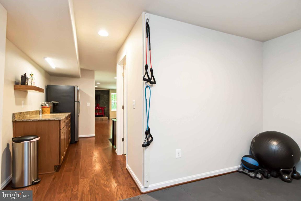 ROCKY RUN ESTATES - Residential