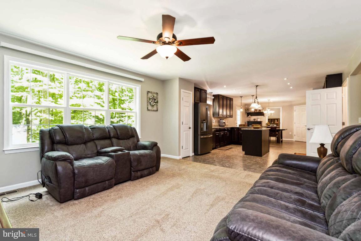 ROCKY RUN ESTATES - Residential