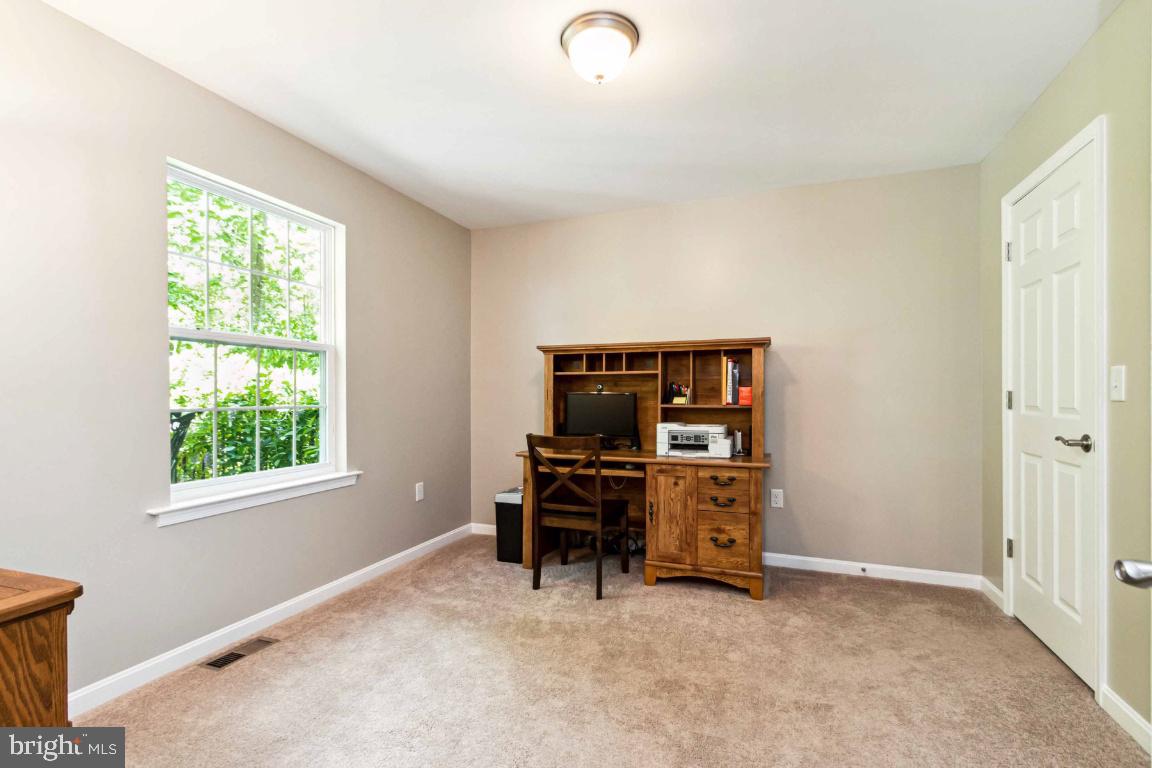 ROCKY RUN ESTATES - Residential