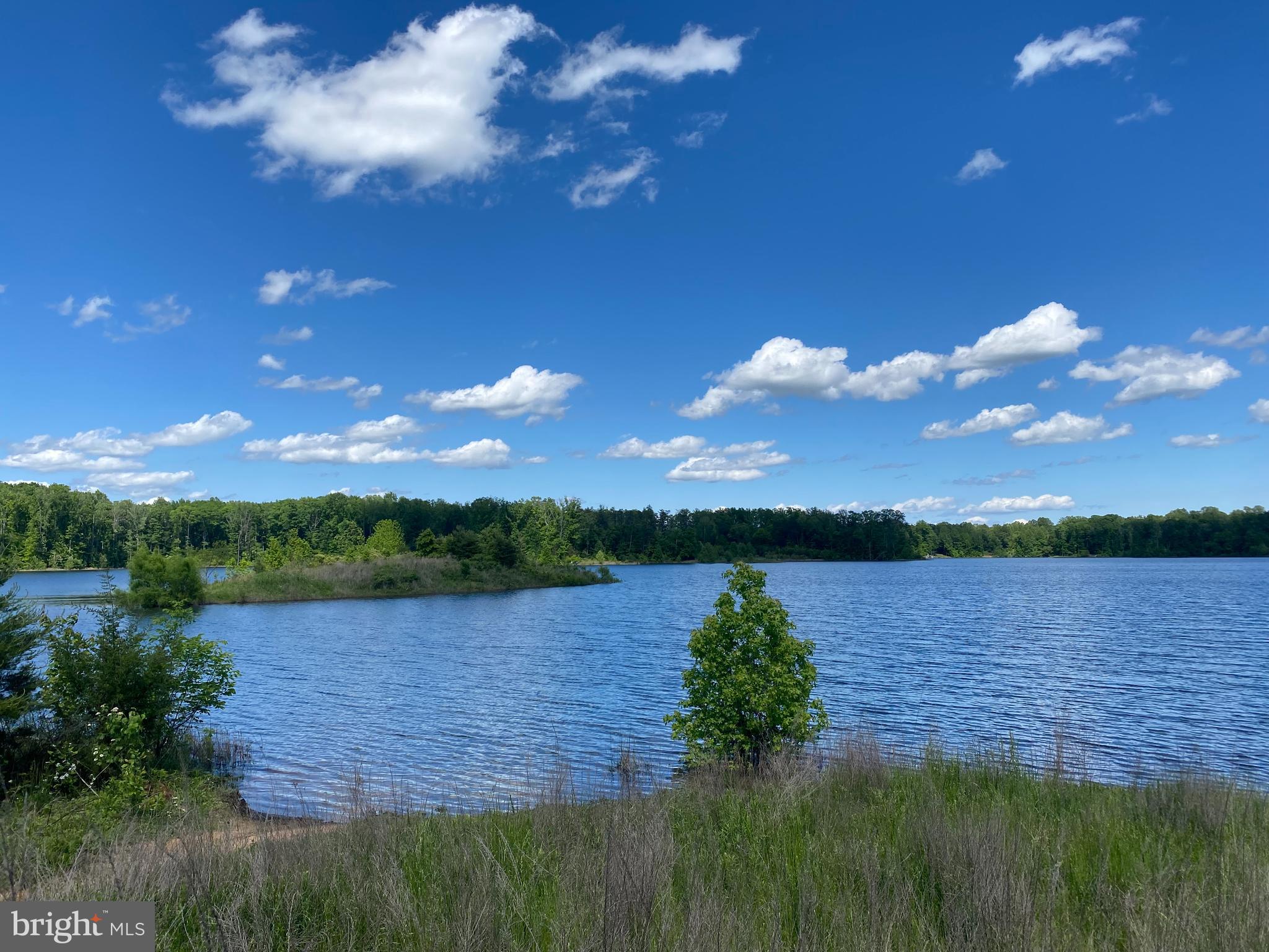 ROCKY RUN ESTATES - Residential