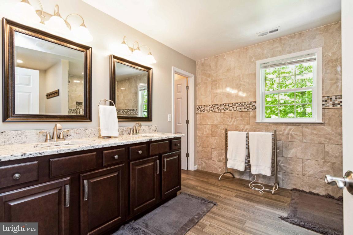 ROCKY RUN ESTATES - Residential