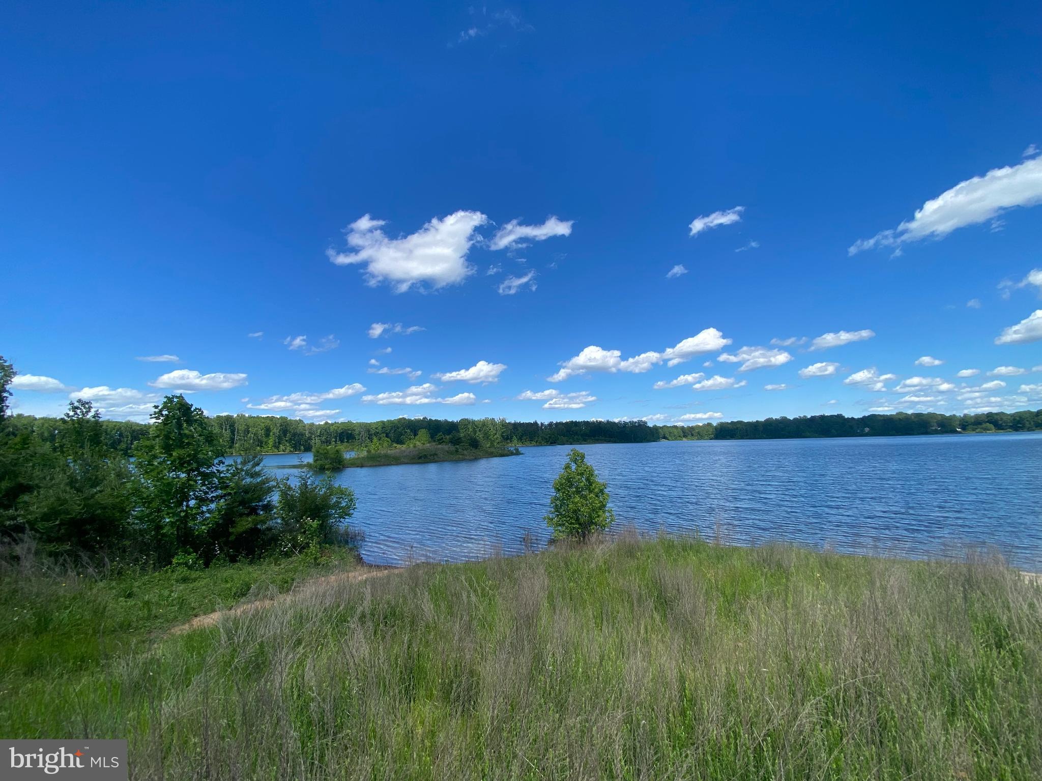 ROCKY RUN ESTATES - Residential