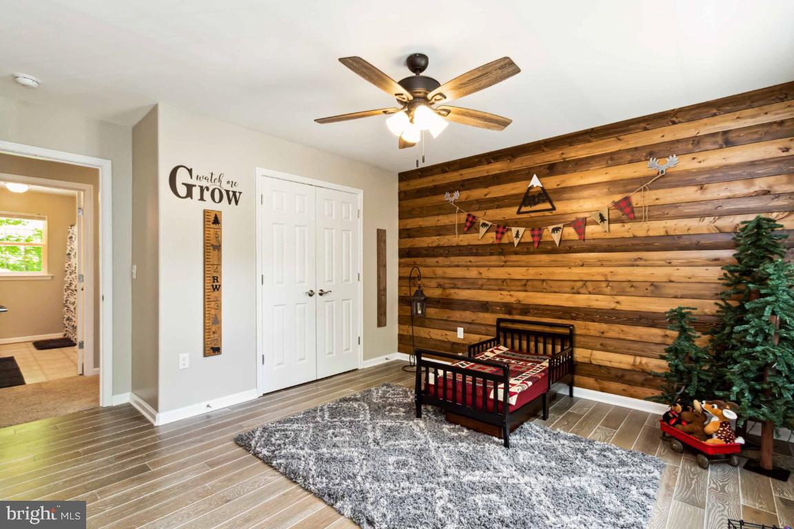 ROCKY RUN ESTATES - Residential