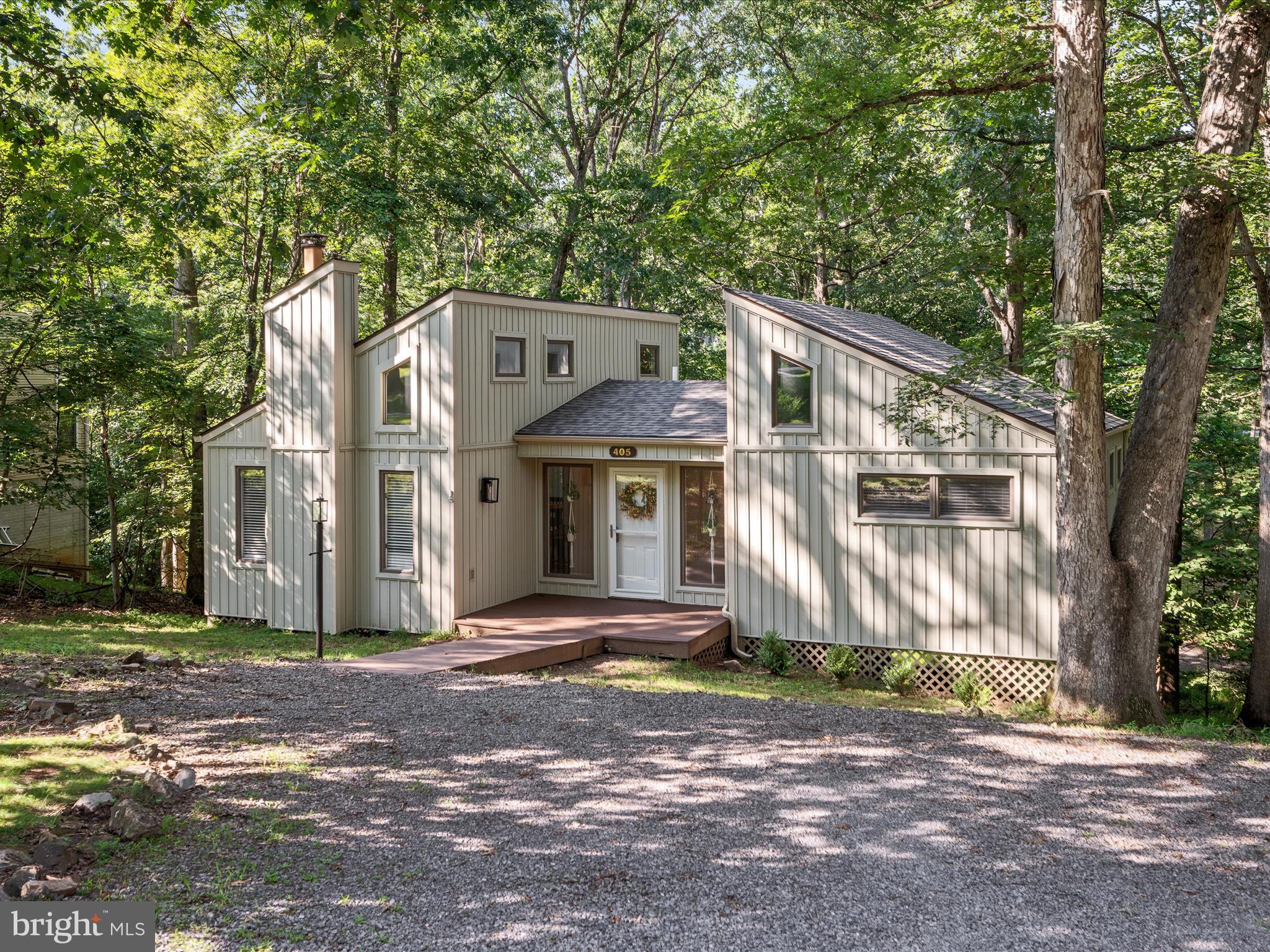 LAKE HOLIDAY ESTATES - Residential