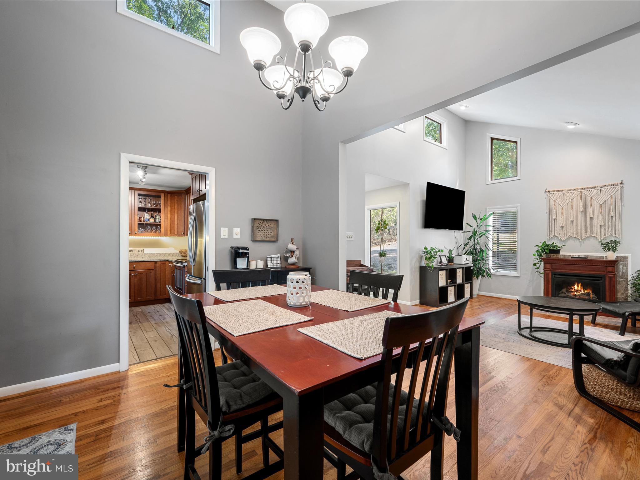 LAKE HOLIDAY ESTATES - Residential