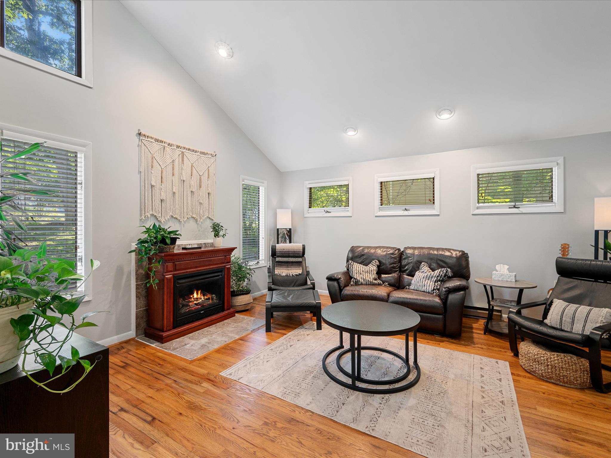 LAKE HOLIDAY ESTATES - Residential