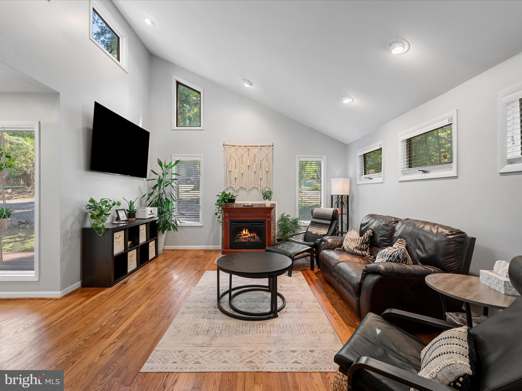 LAKE HOLIDAY ESTATES - Residential