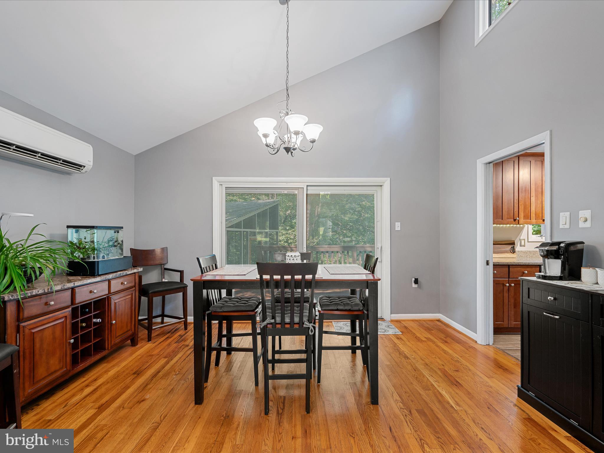 LAKE HOLIDAY ESTATES - Residential