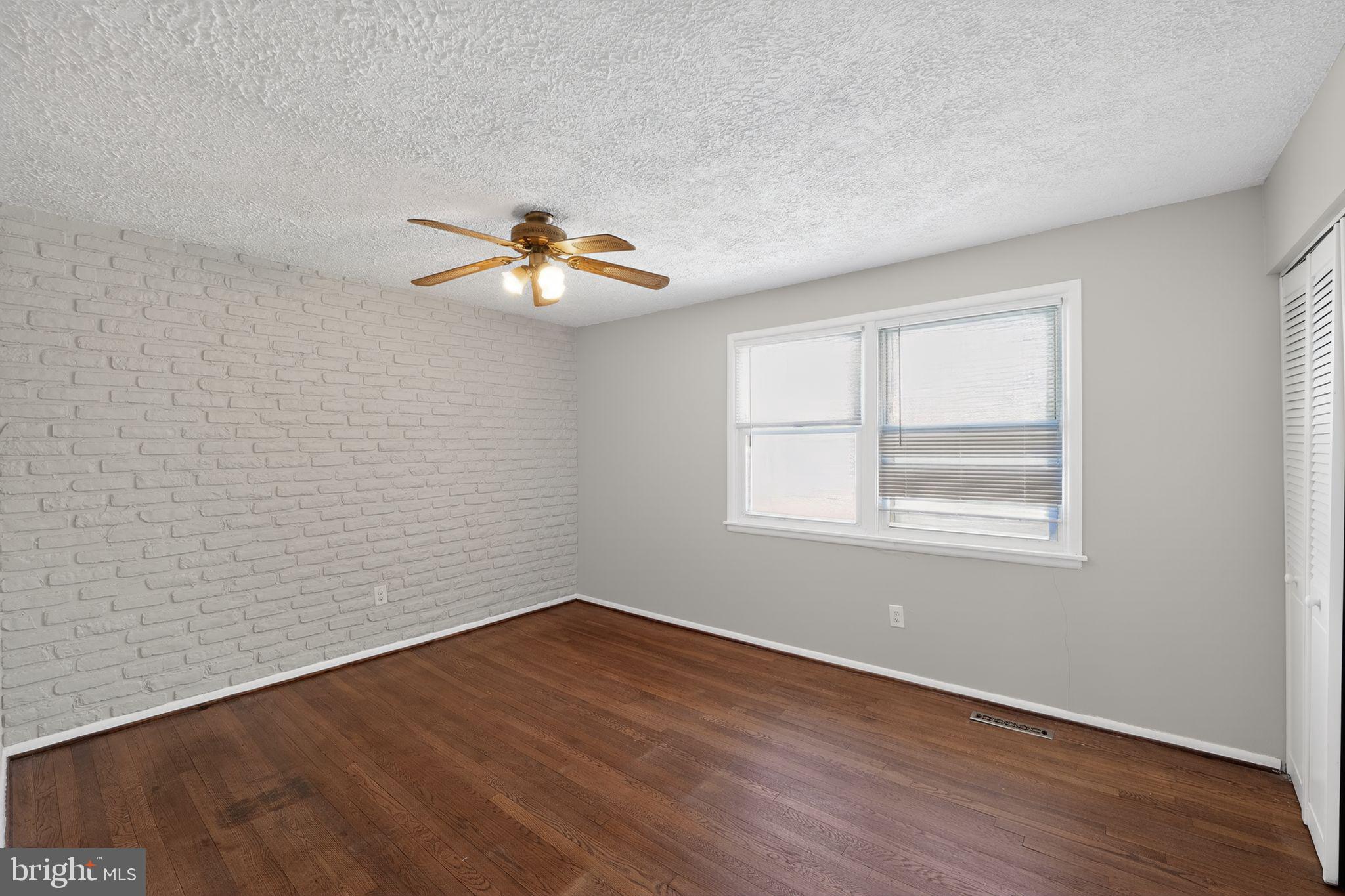 PELHAM WOOD - Residential