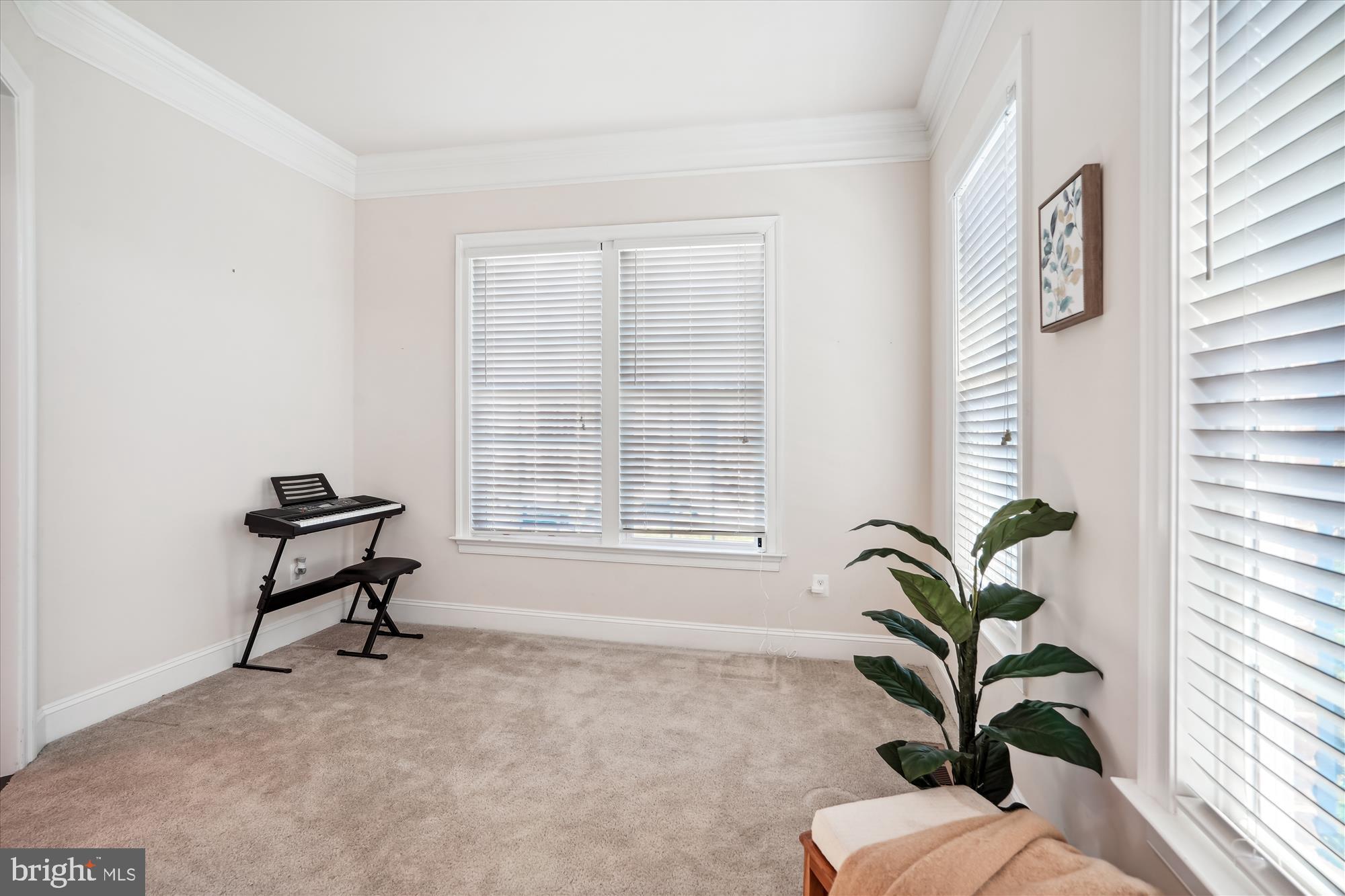 OAK CREEK - Residential