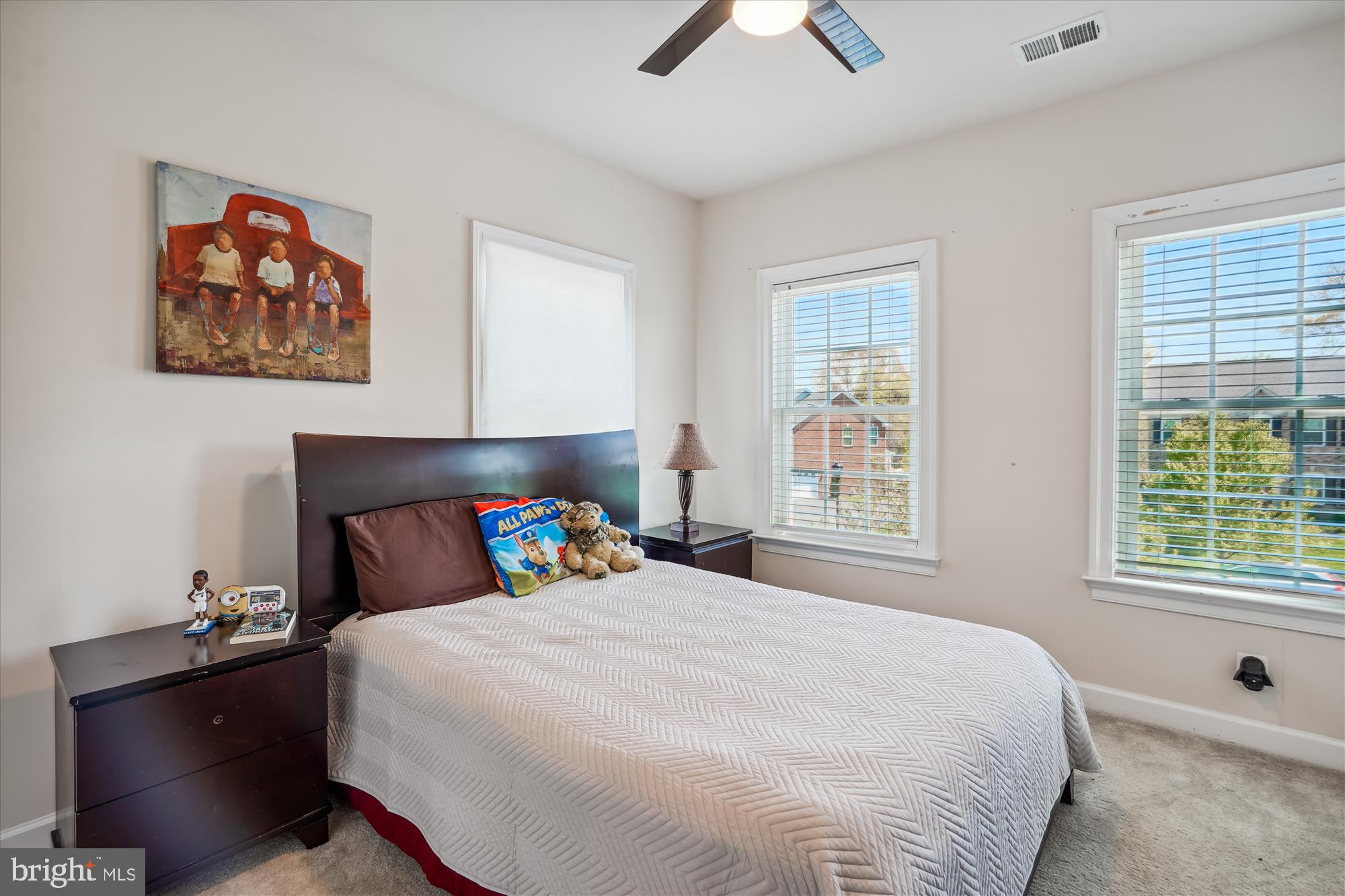 OAK CREEK - Residential