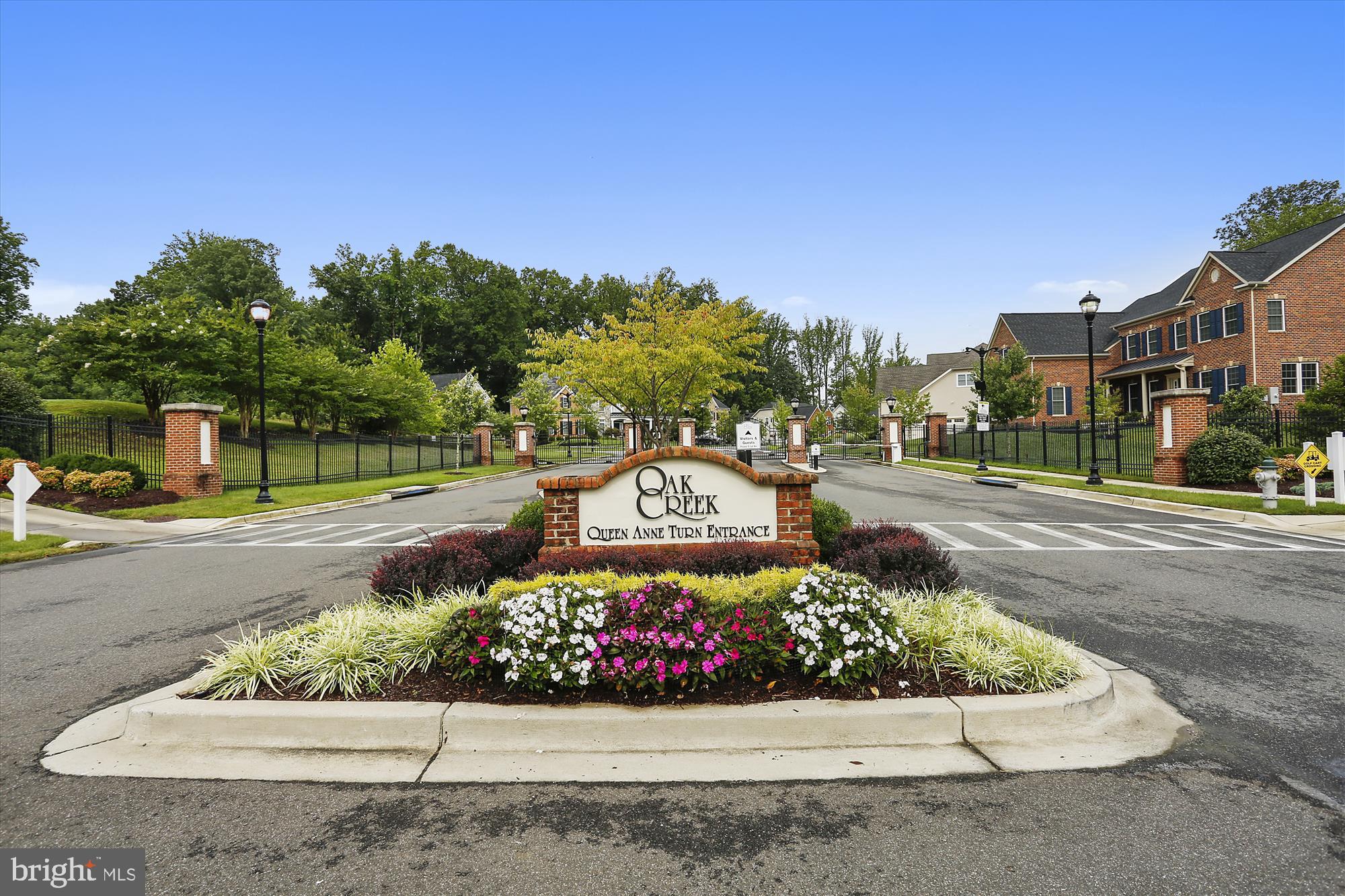 OAK CREEK - Residential