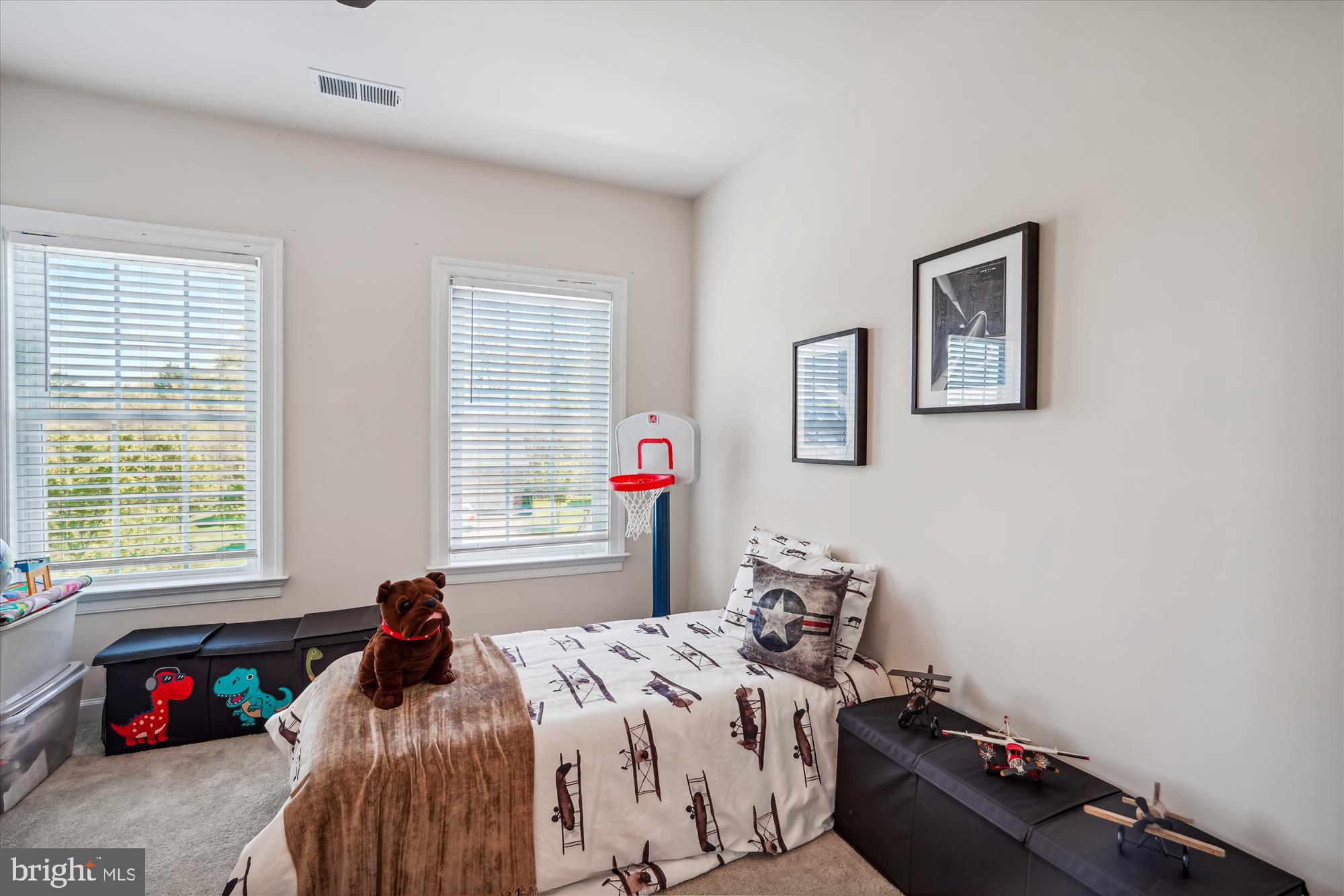 OAK CREEK - Residential