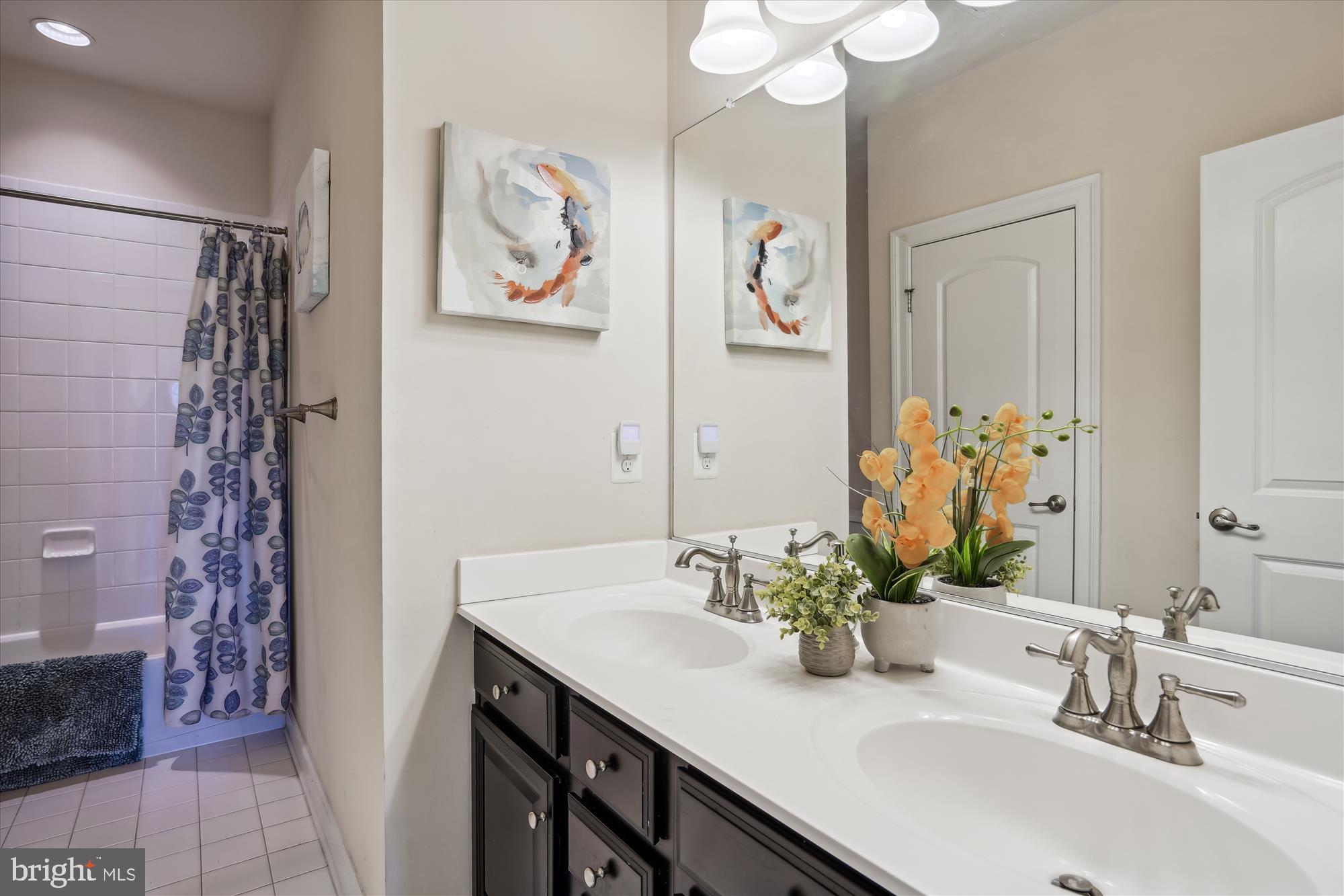 OAK CREEK - Residential