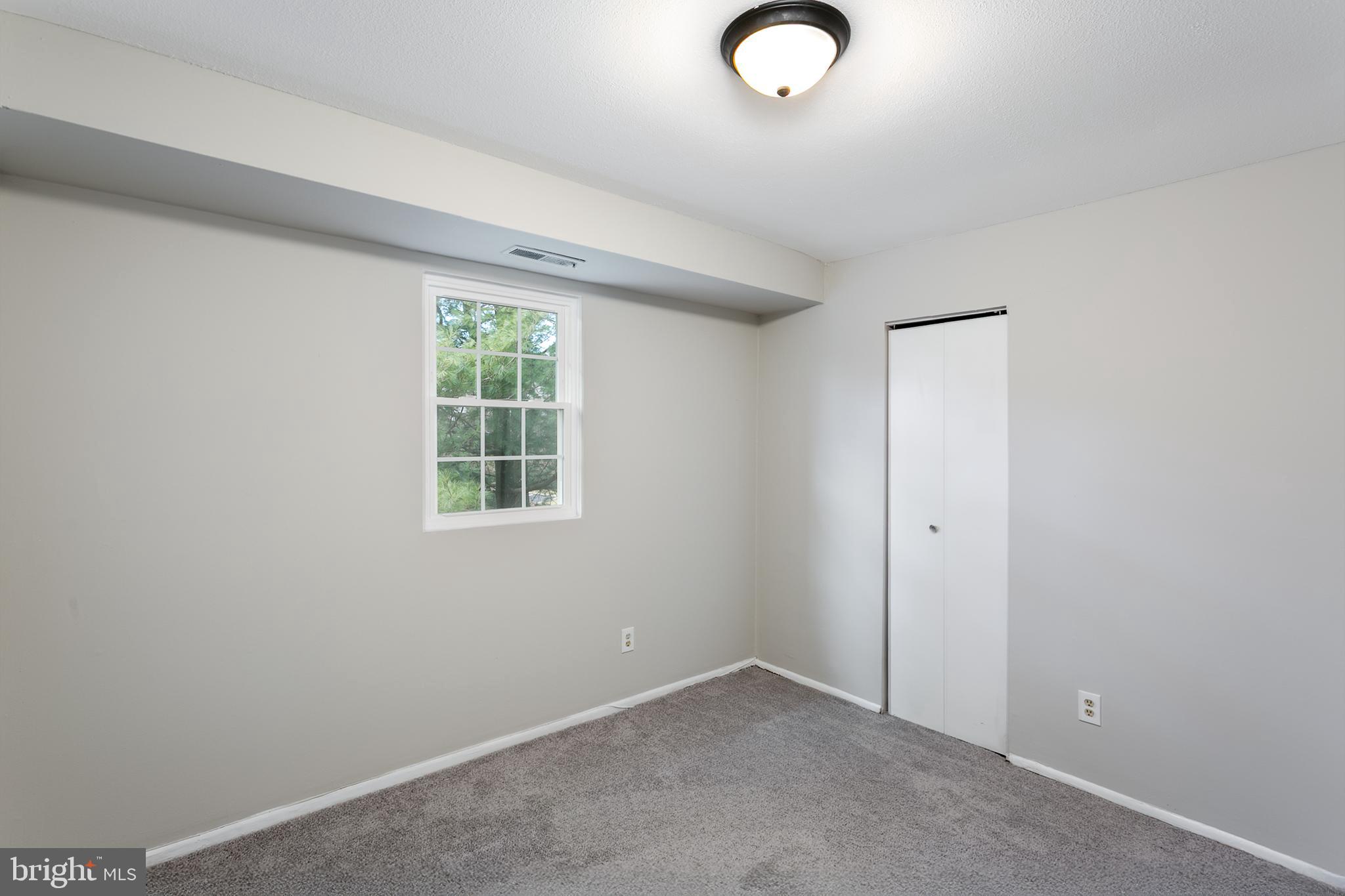 GARDEN OWINGS MILLS - Residential