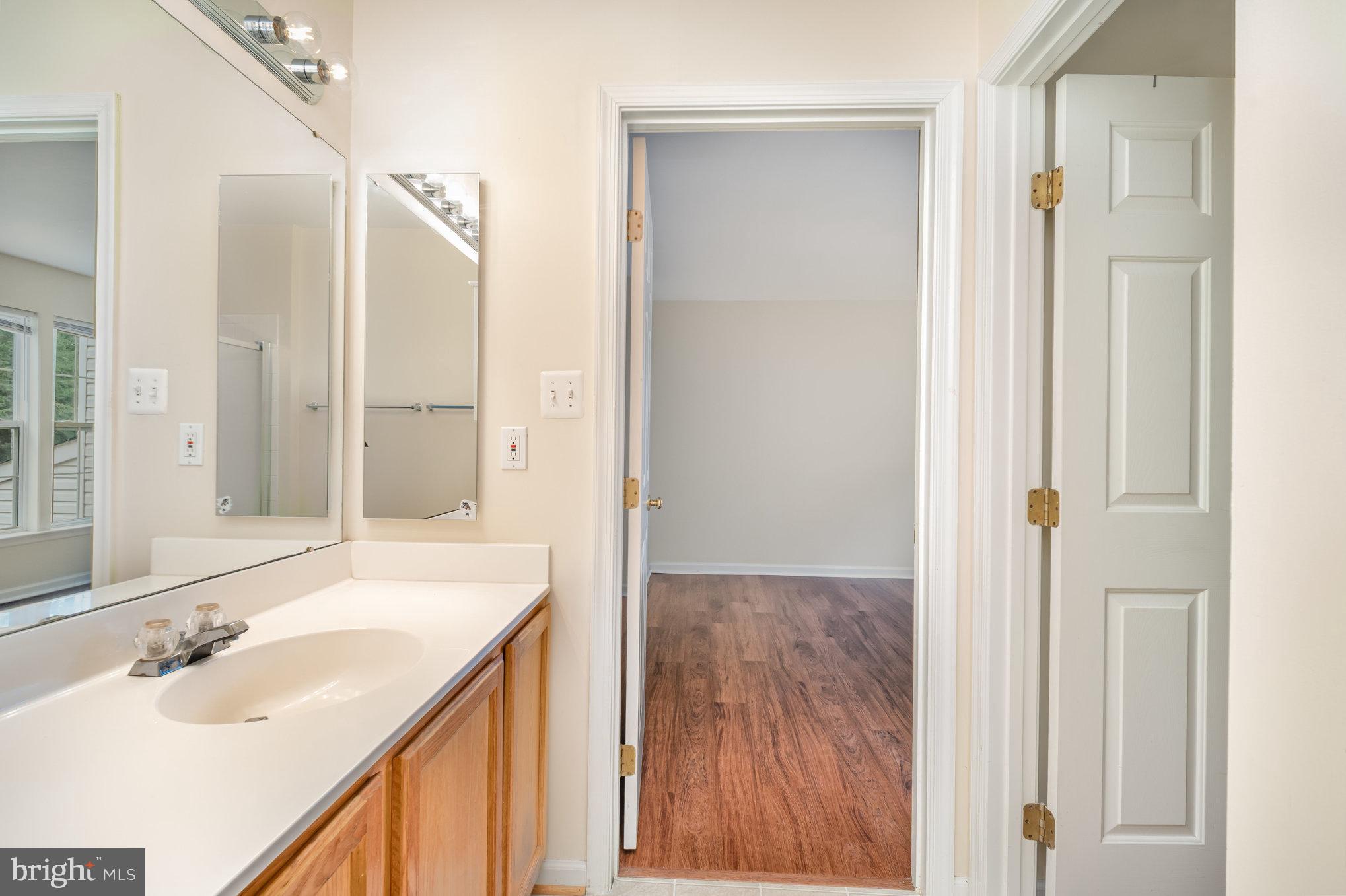 GLENEAGLES - Residential Lease