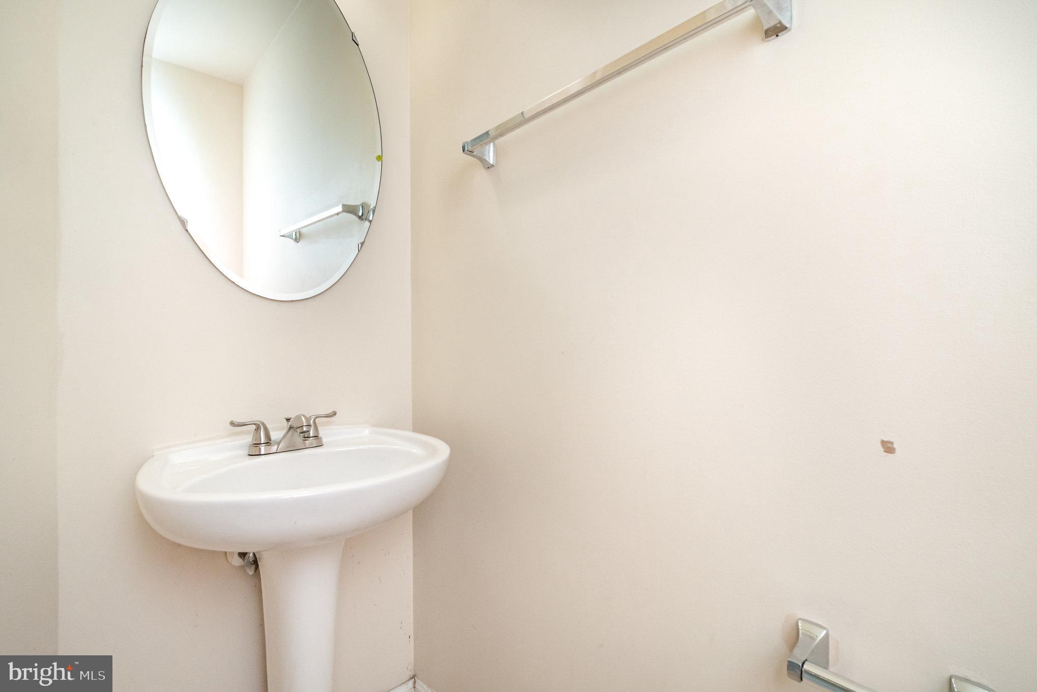 GLENEAGLES - Residential Lease