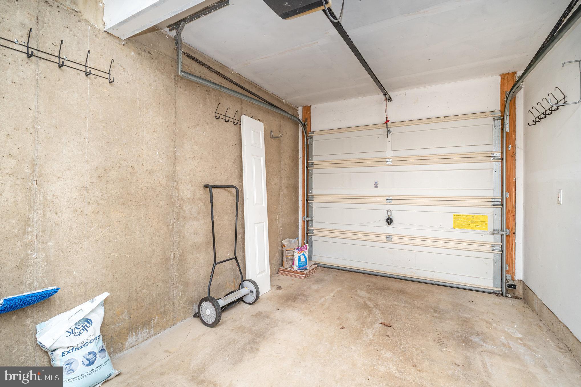 GLENEAGLES - Residential Lease