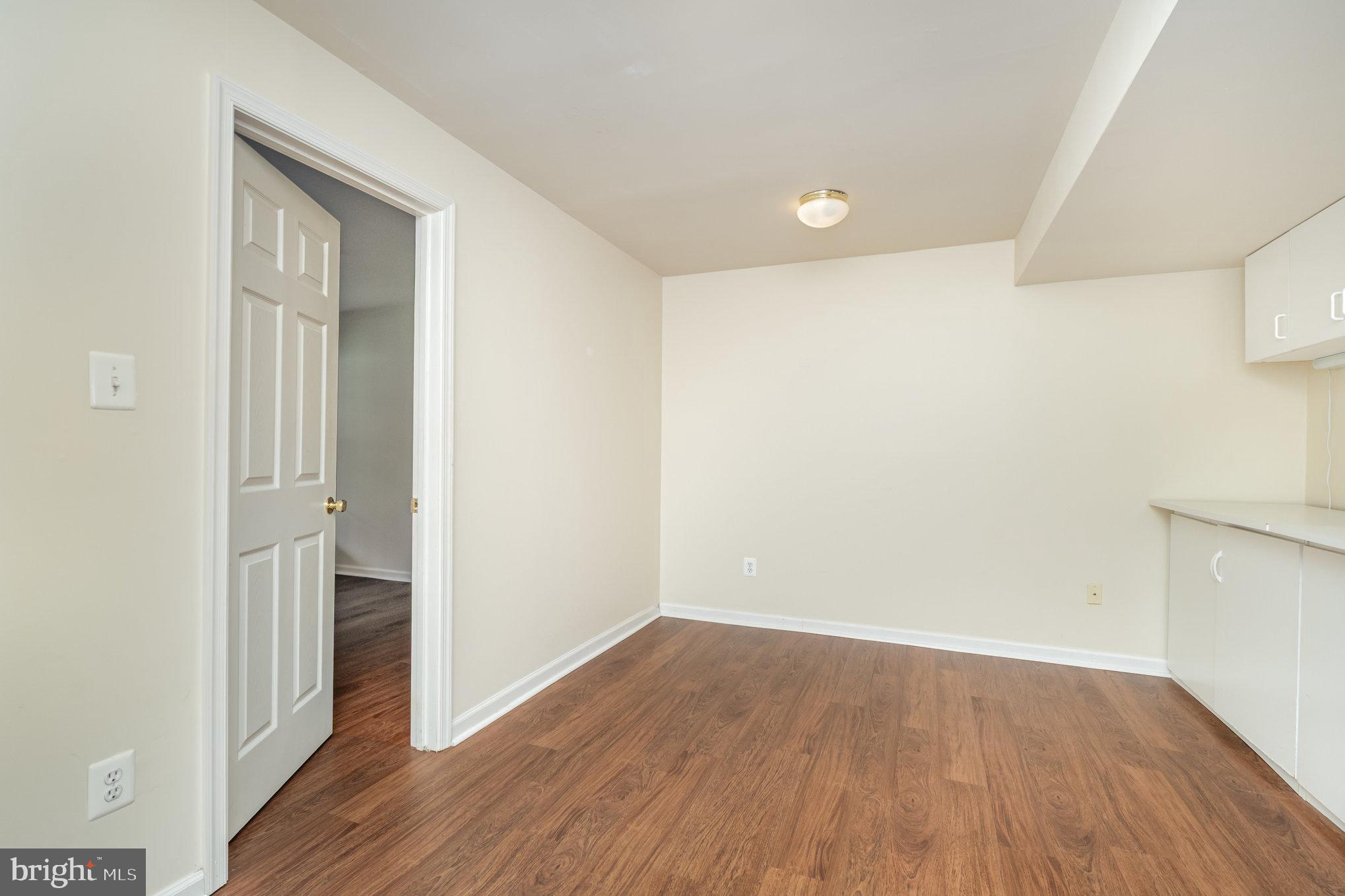 GLENEAGLES - Residential Lease