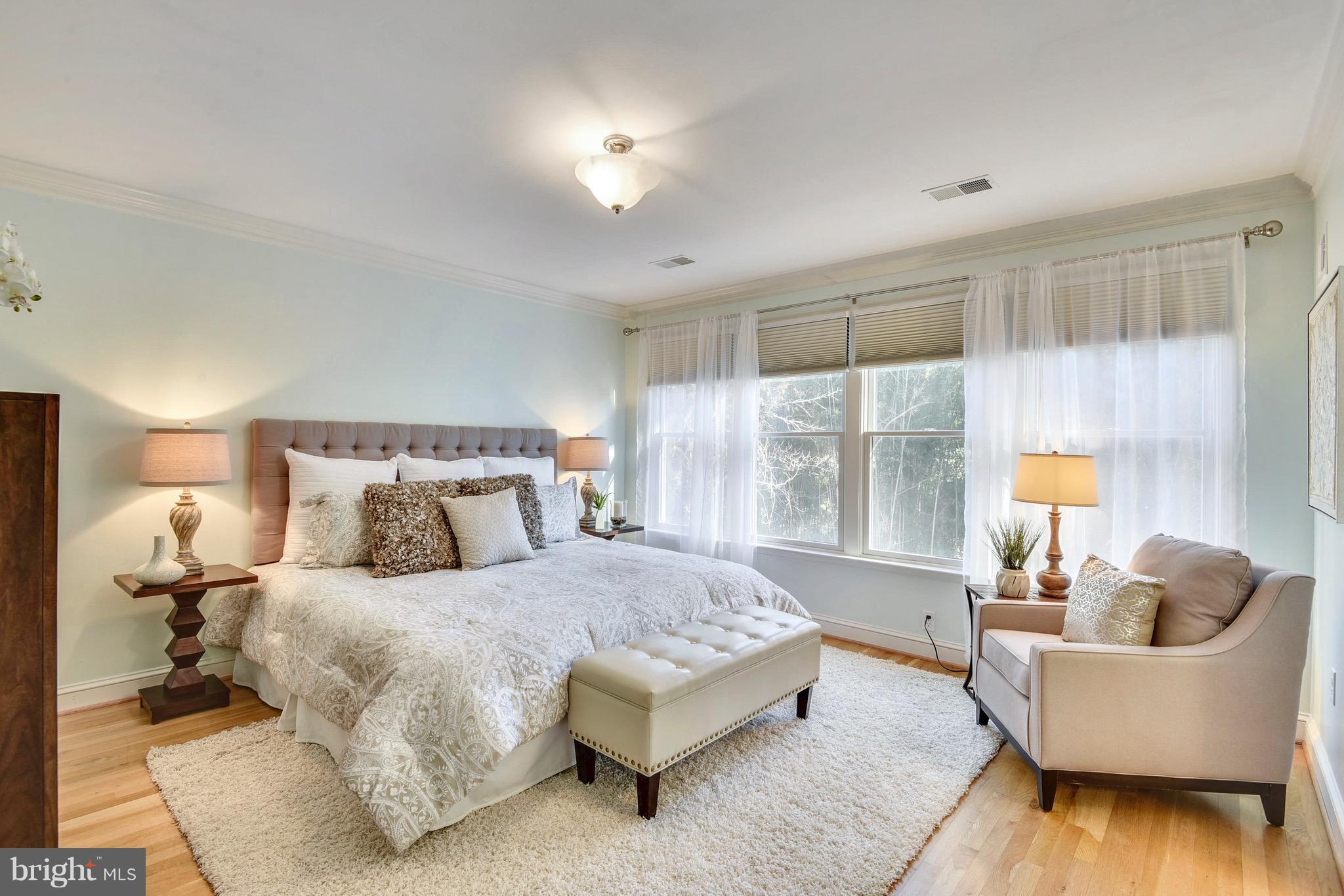 HILLMEAD - Residential
