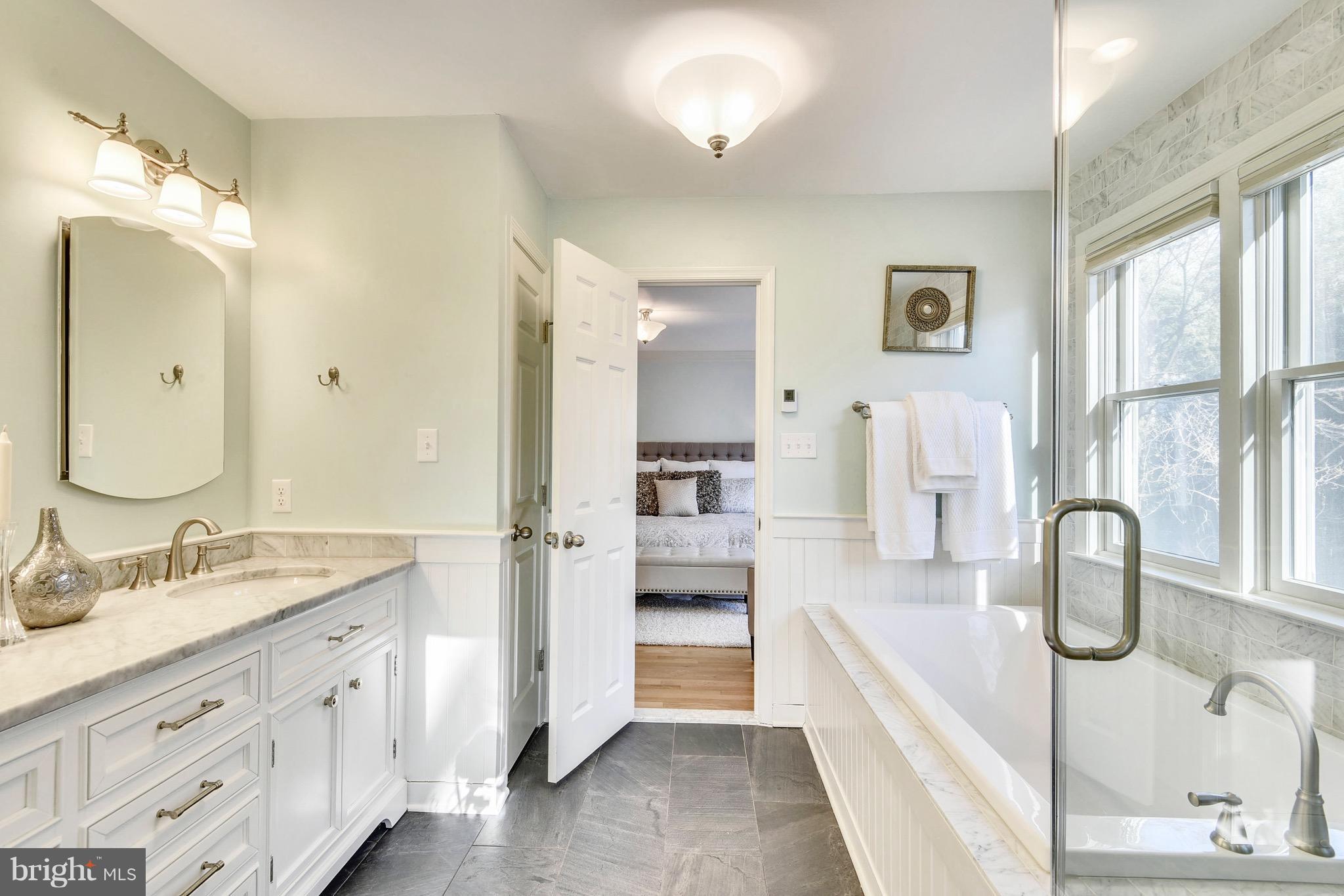 HILLMEAD - Residential