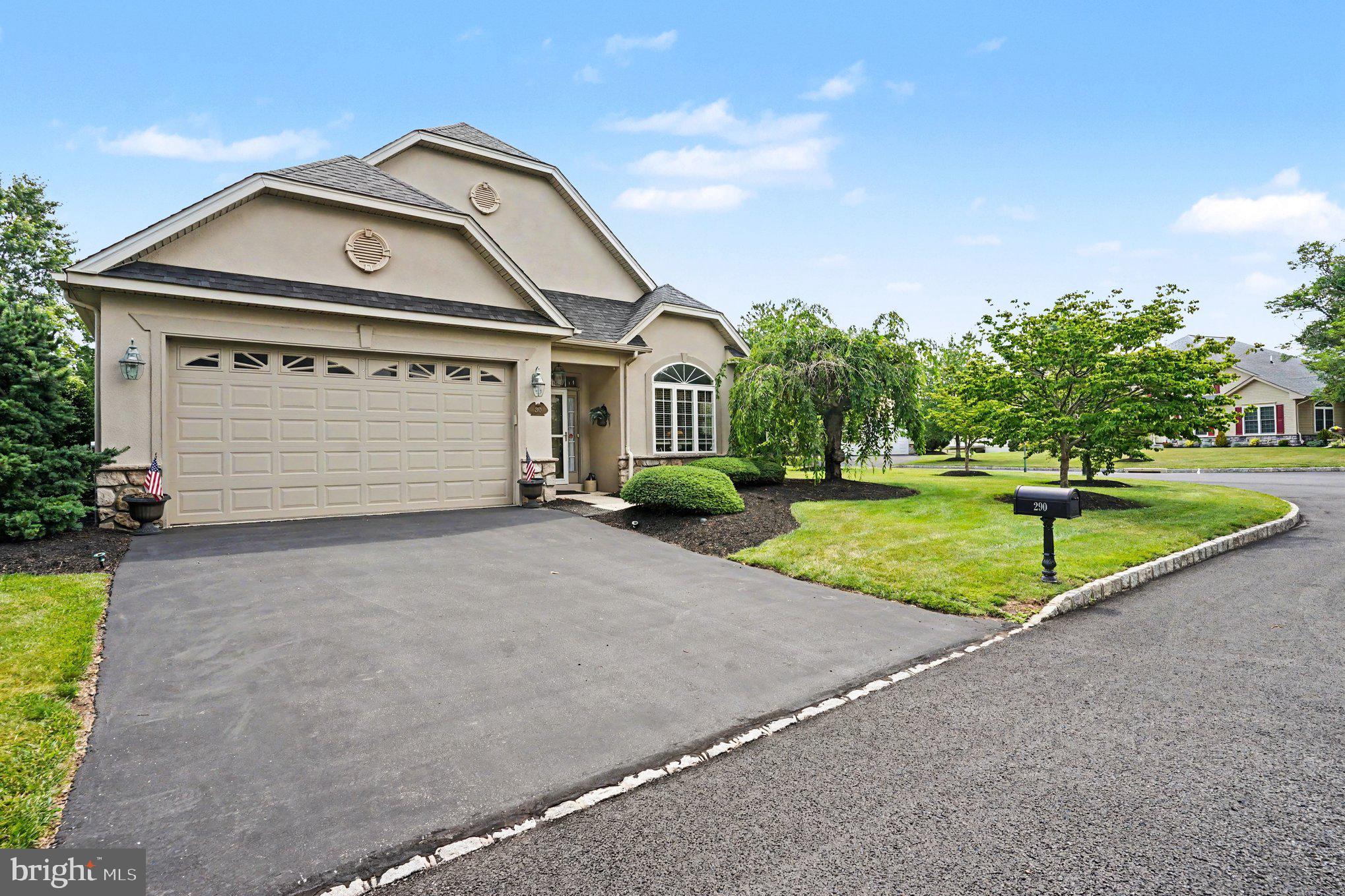 290 KINGSFIELD DRIVE