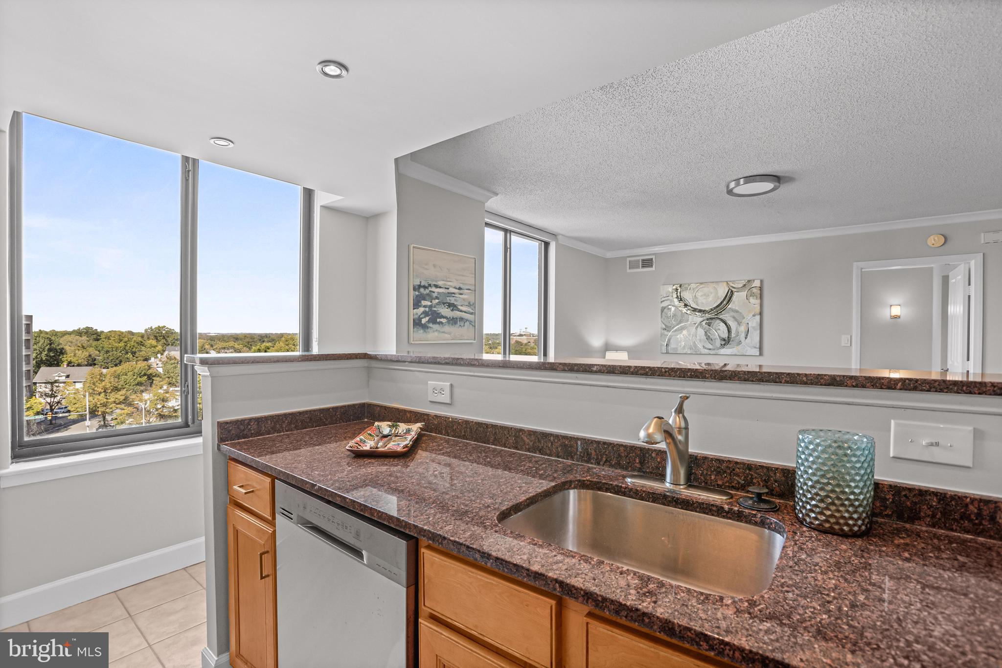 RESIDENCES AT STATION SQUARE - Residential Lease