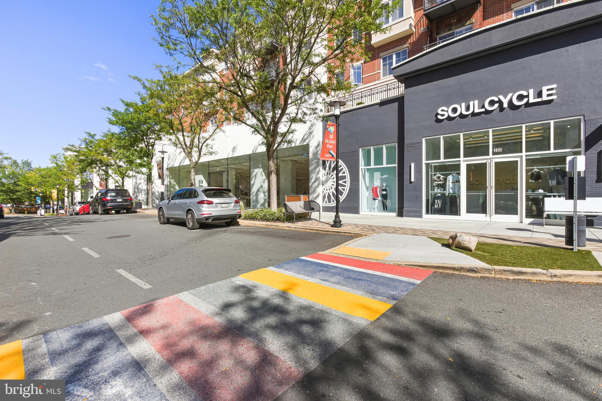 RESIDENCES AT STATION SQUARE - Residential Lease