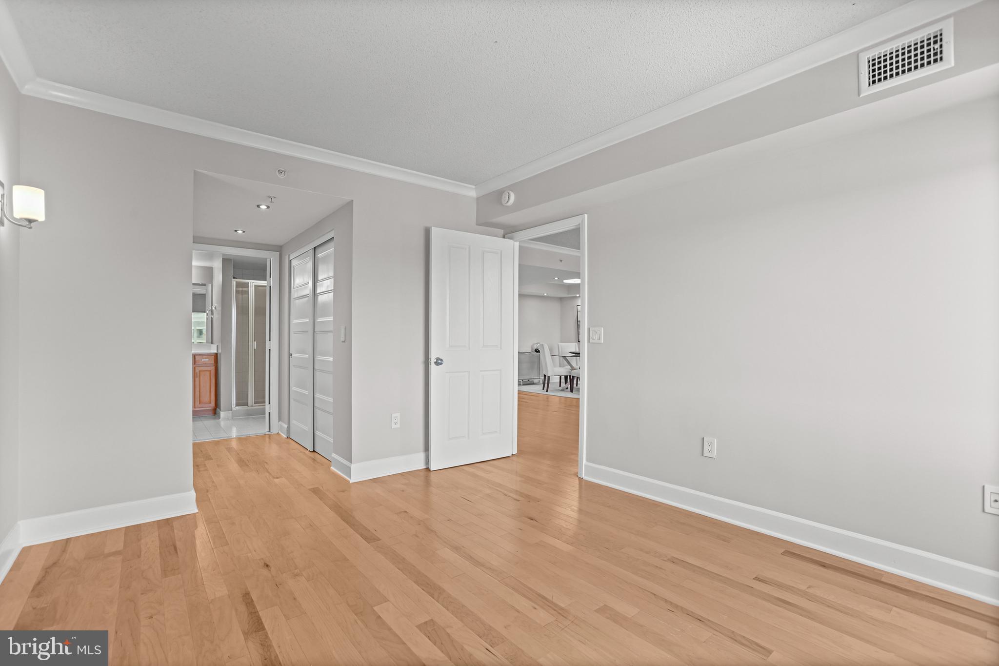 RESIDENCES AT STATION SQUARE - Residential Lease