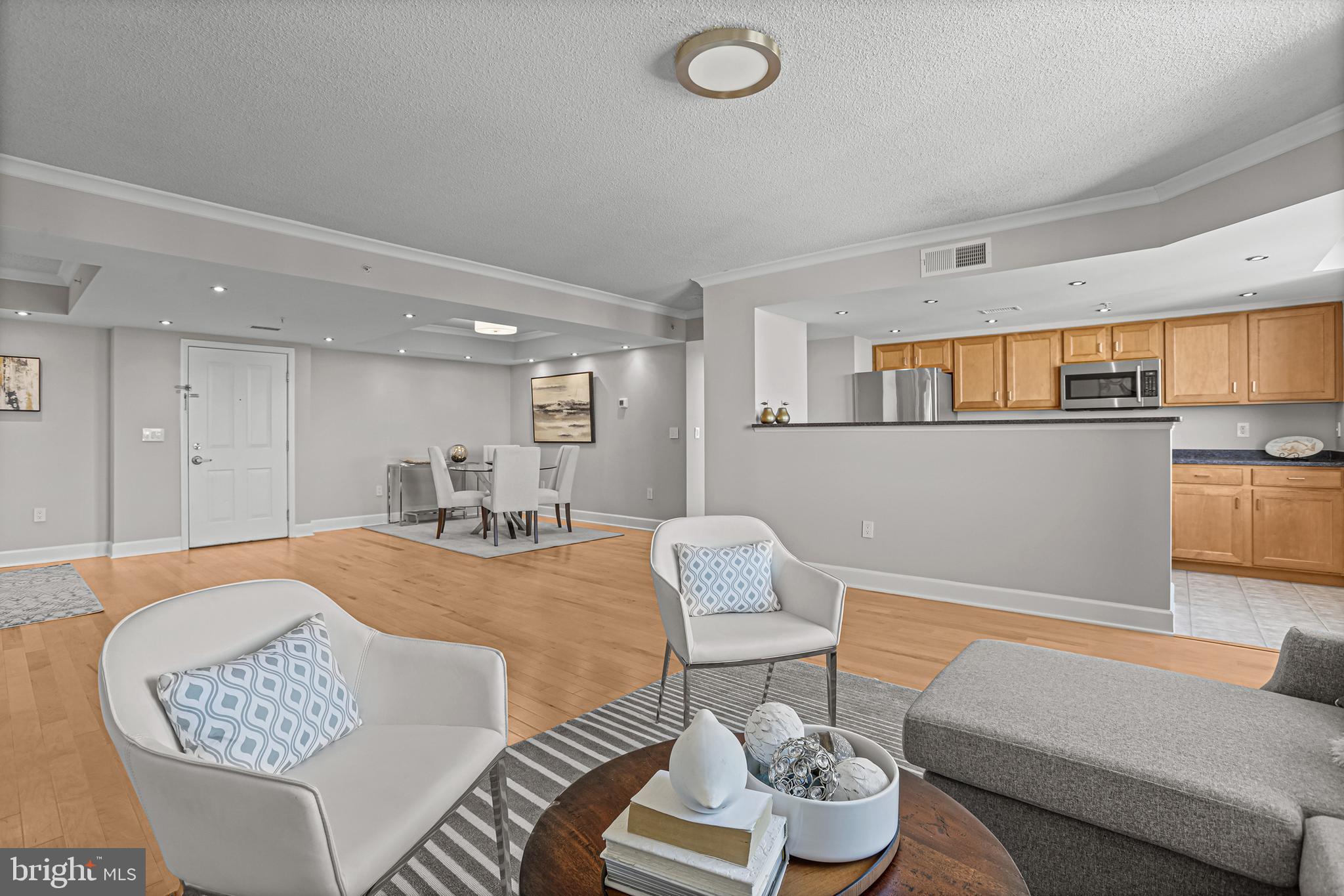 RESIDENCES AT STATION SQUARE - Residential Lease